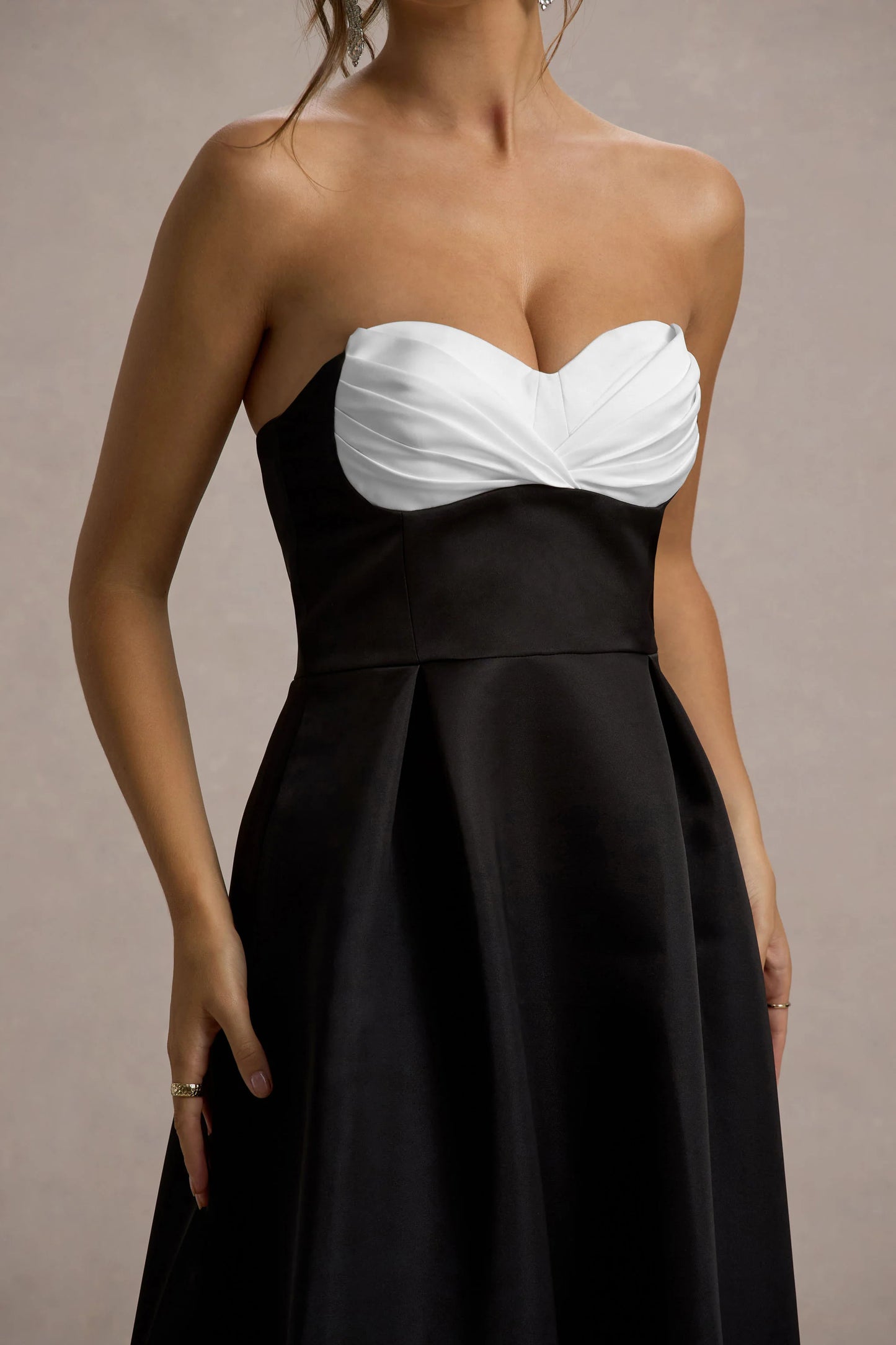 Wintour Black Satin Sweetheart Midi Dress
