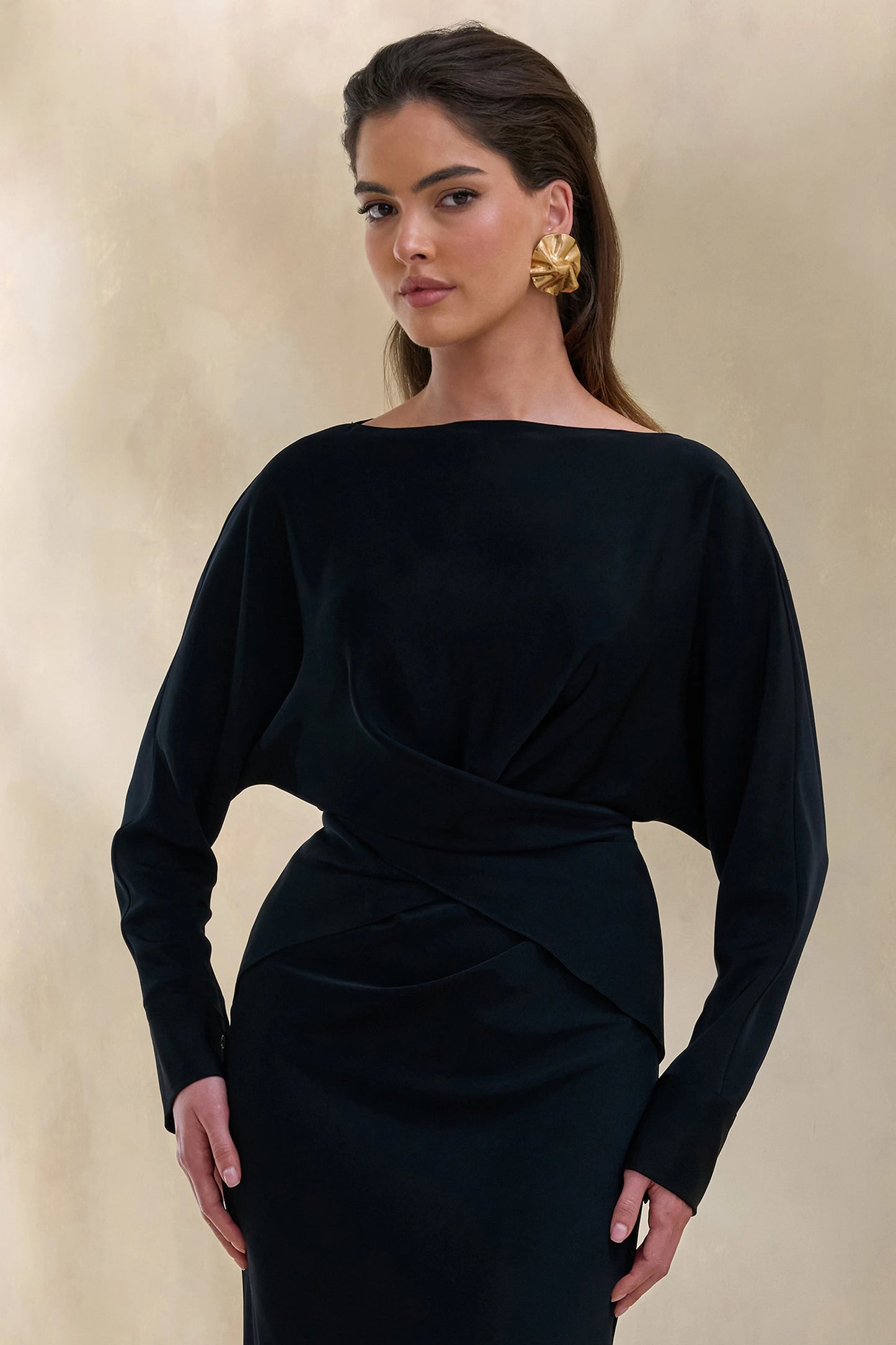 Miravia Black Satin Wide-Neck Long-Sleeve Top