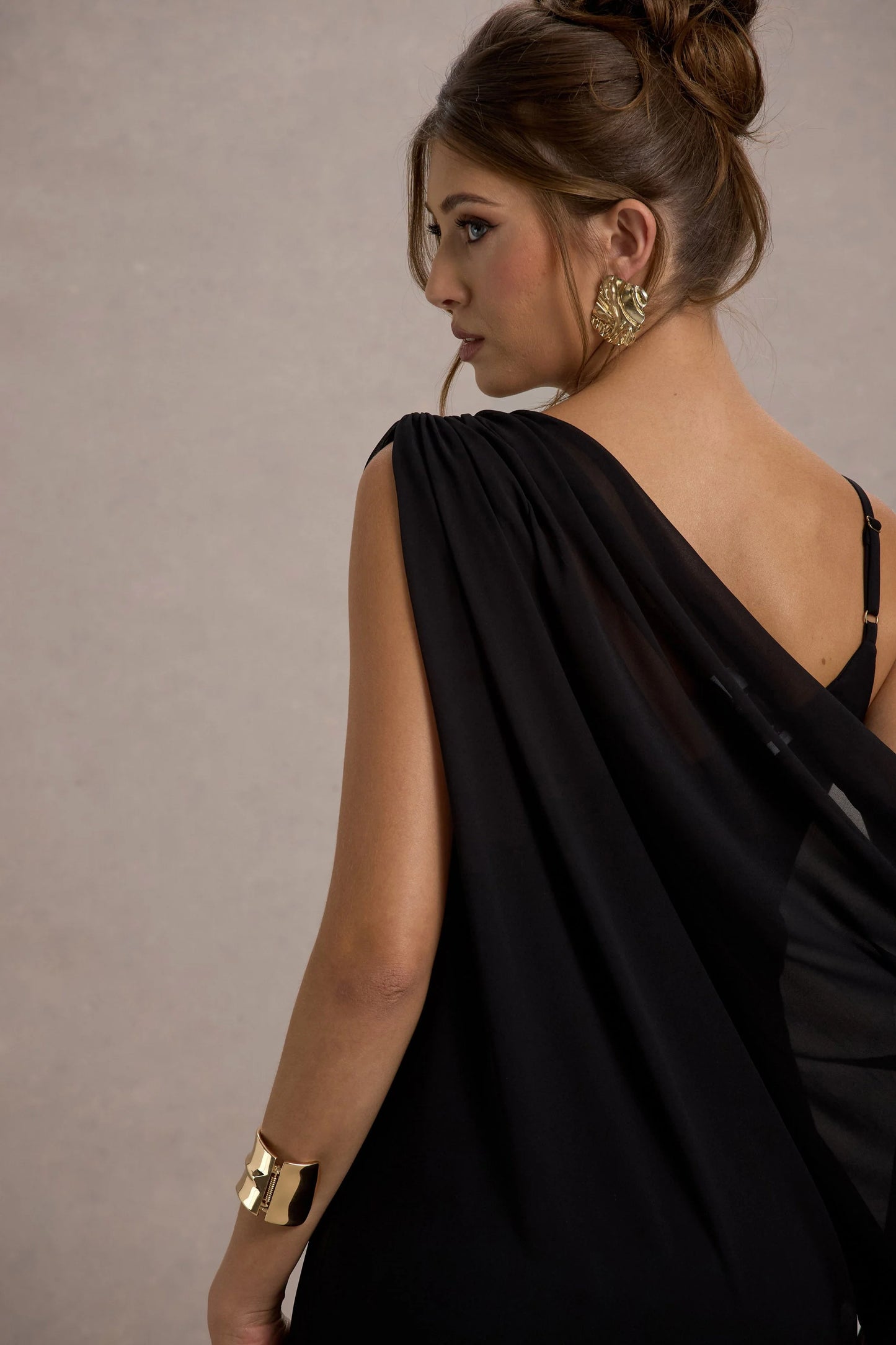 Aeliana Black Strappy V-Neck Maxi Dress With Chiffon Sash
