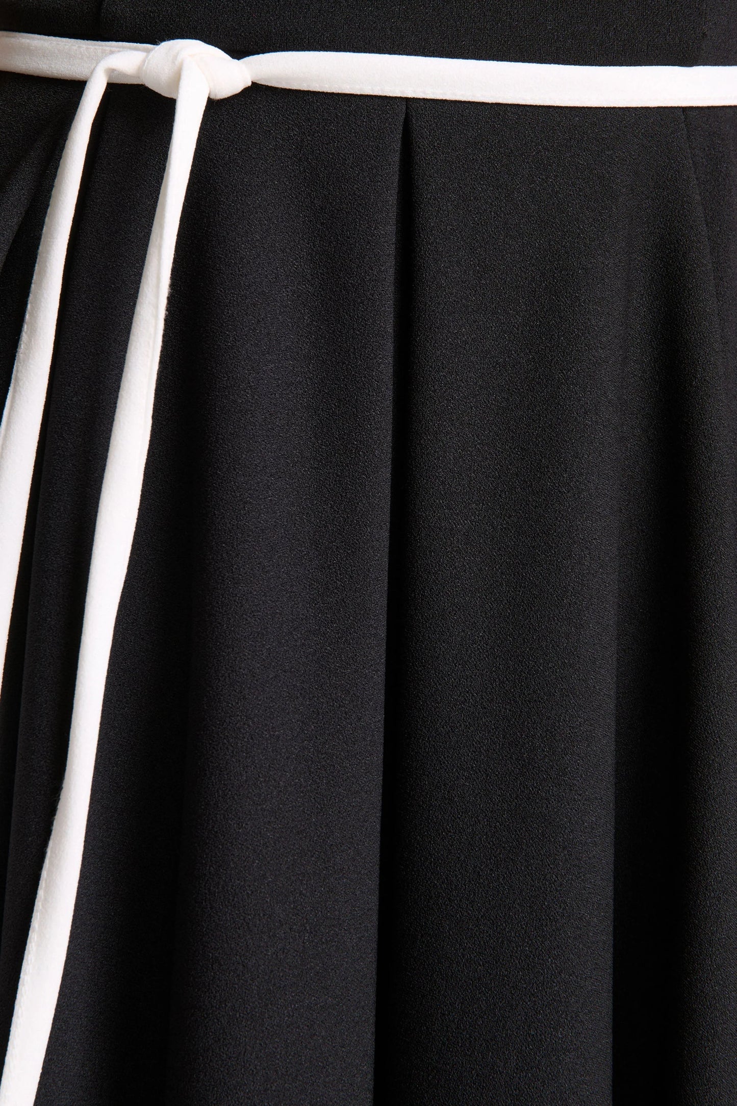 Nataline Black Round-Neck Midi Dress With White Belt-Detail