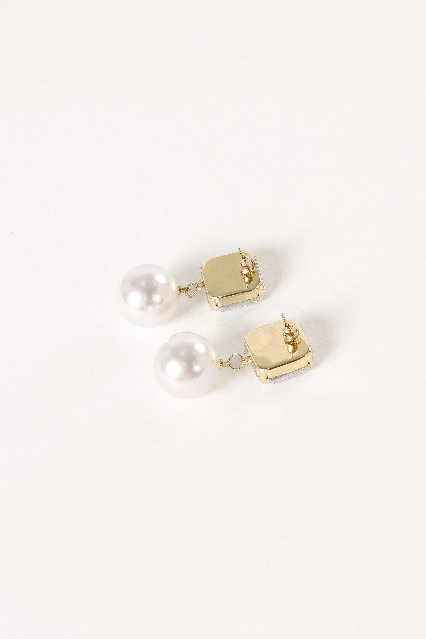 Nadia Earrings - Gold