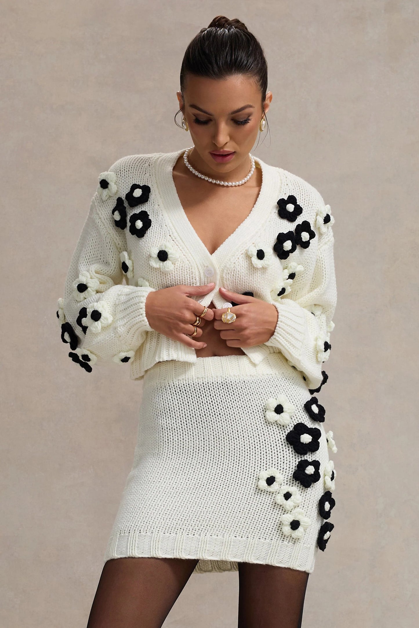 Louvre Cream & Black Knit Cropped Floral Cardigan