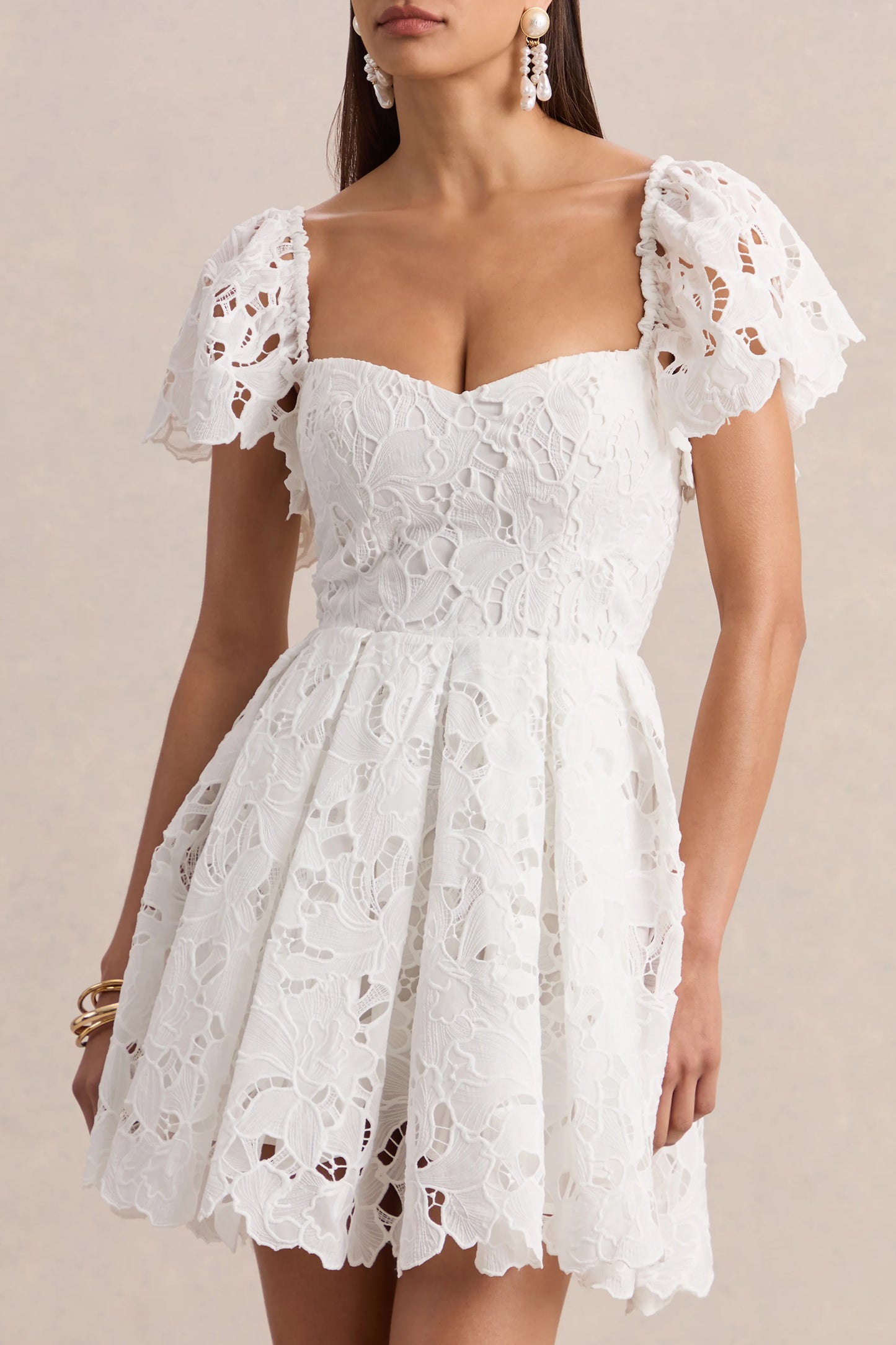 Vivi White Lace Sweetheart-Neck Mini Dress