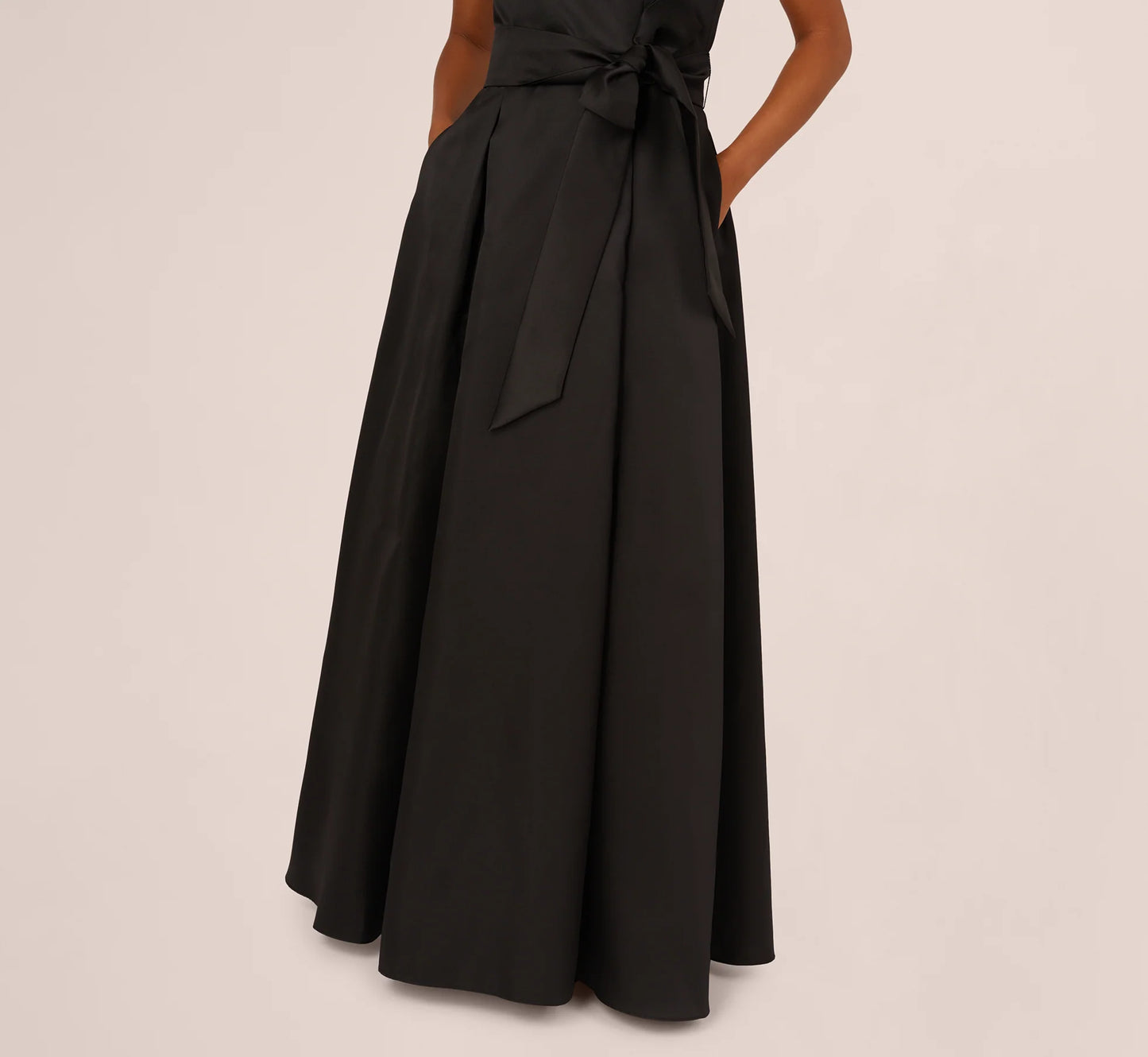 Sleeveless Queen Anne Tie Front Ballgown In Black