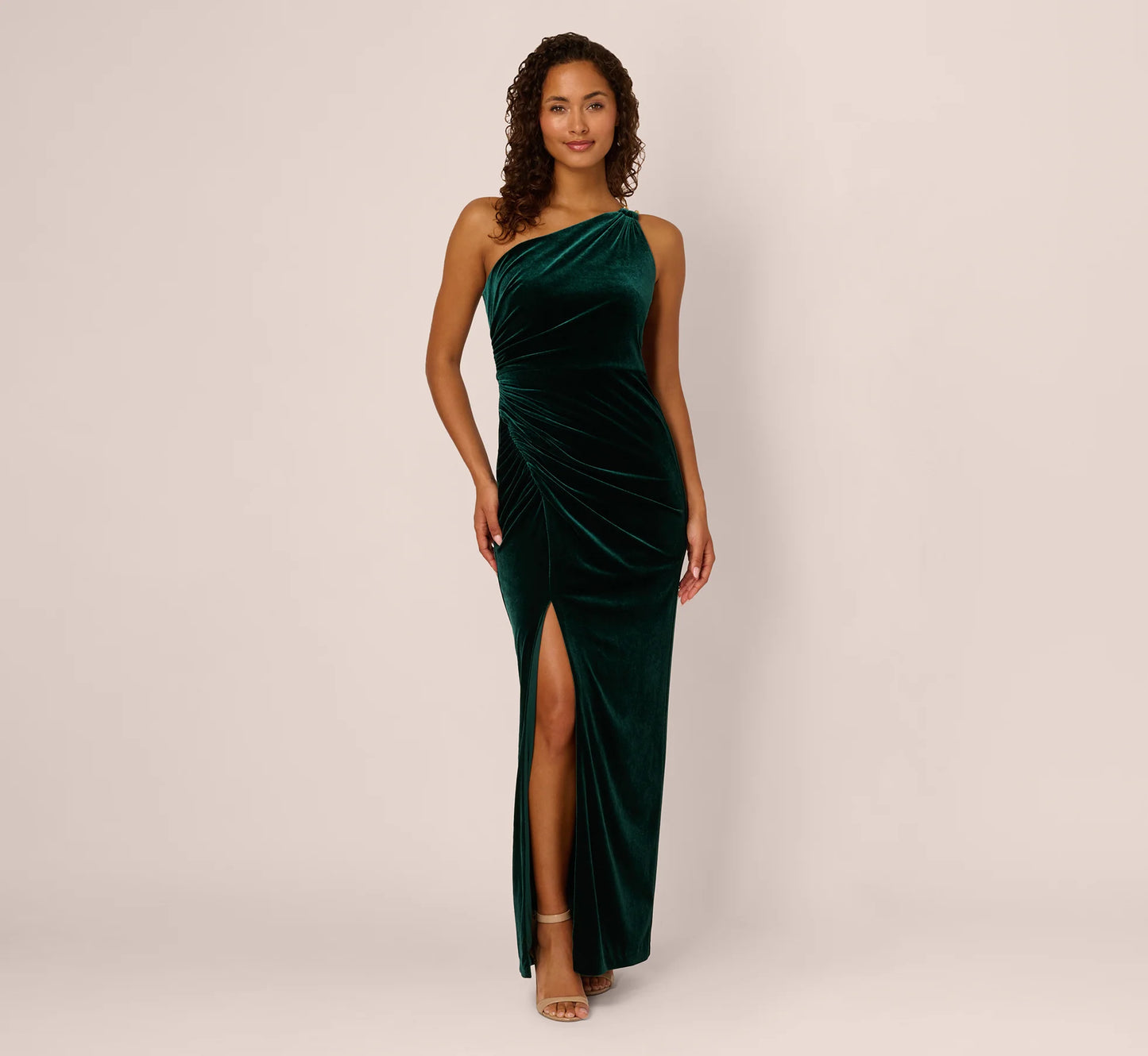One Shoulder Draped Velvet Gown With Chain Accent In Emerald