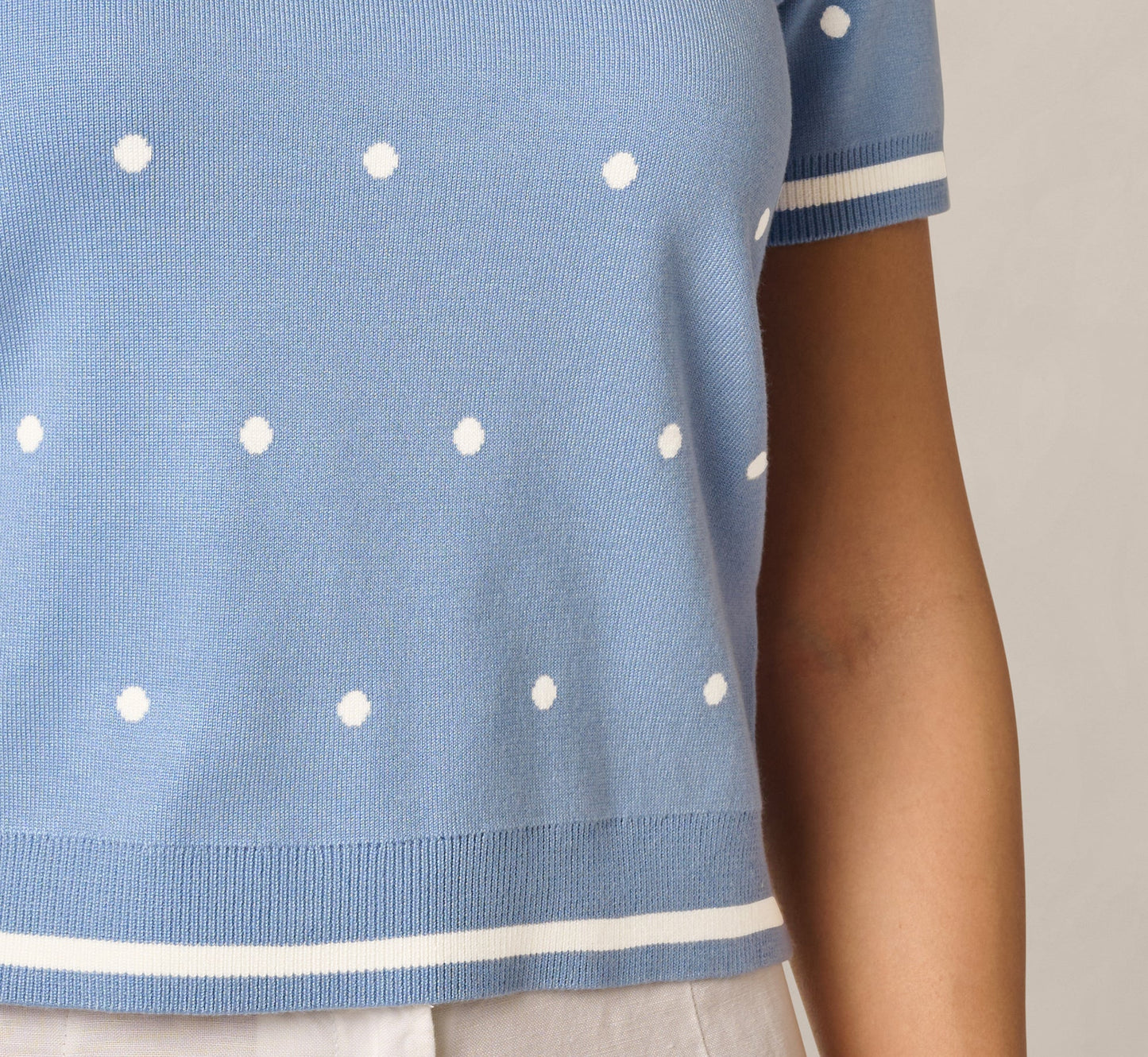 Short Sleeve Chain Patterned Knit Top In Classic Blue Medium Simple Dot