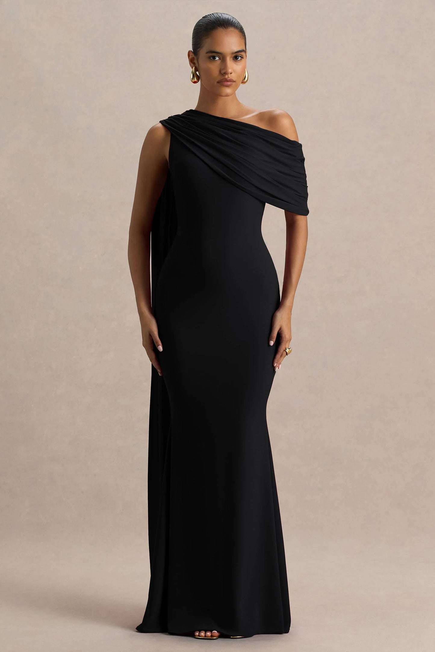 Zendaya Black Asymmetric-Neck Fishtail Maxi Dress With Sash