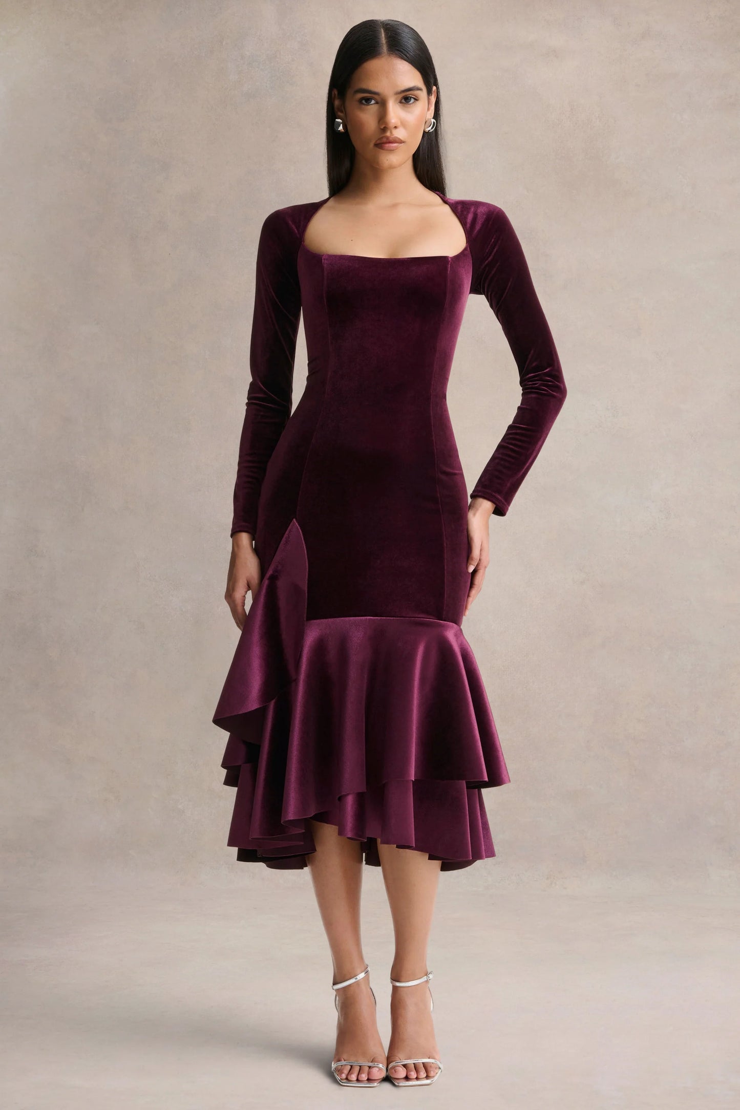 Emberlyn Burgundy Velvet Scoop-Neck Fishtail Midi Dress
