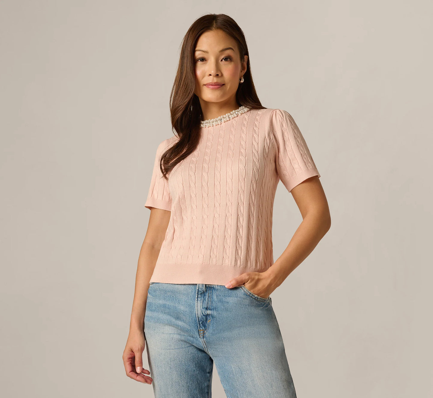 Short Sleeve Beaded Collar Pullover Sweater In Pink Whisper