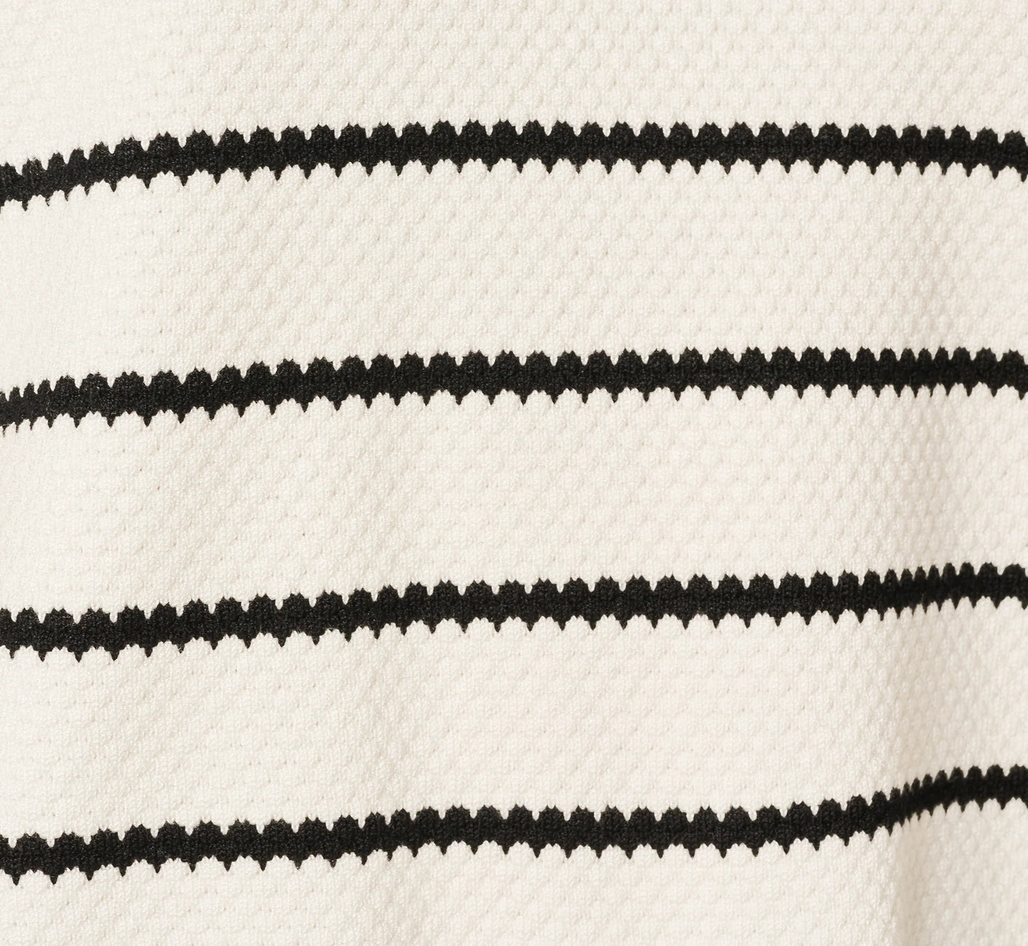 Short Sleeve Drop Shoulder Twofer Sweater In Ivory Black W  Ivory