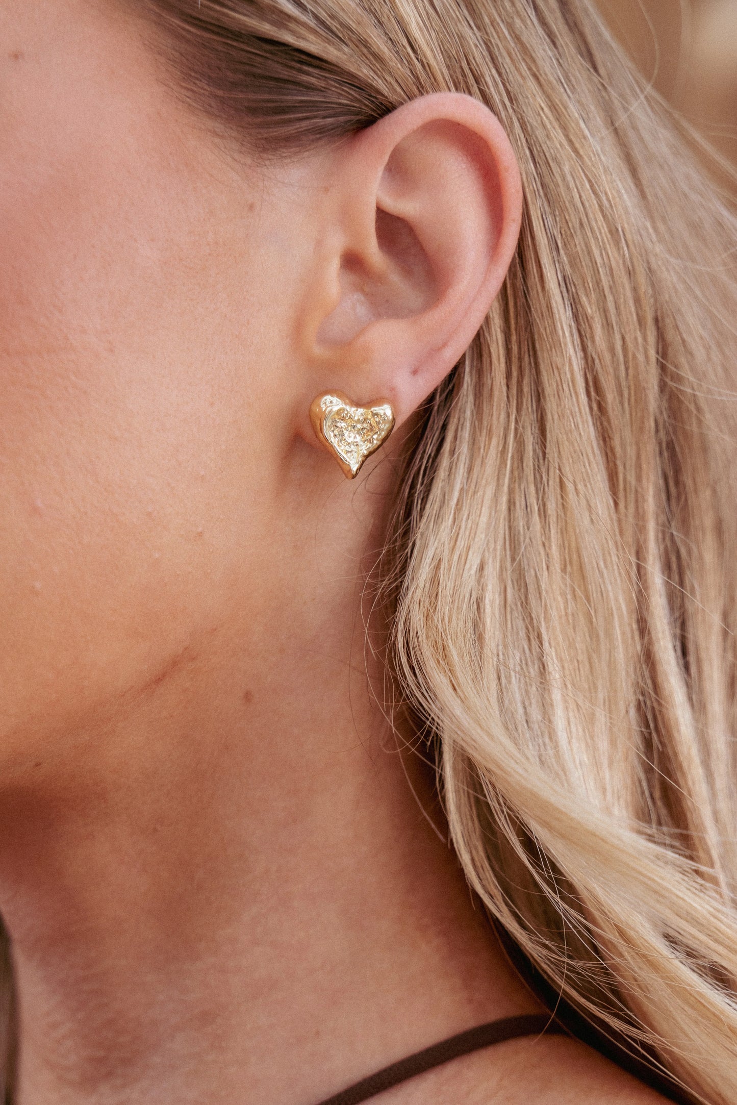 Shanice Heart Earrings - Gold