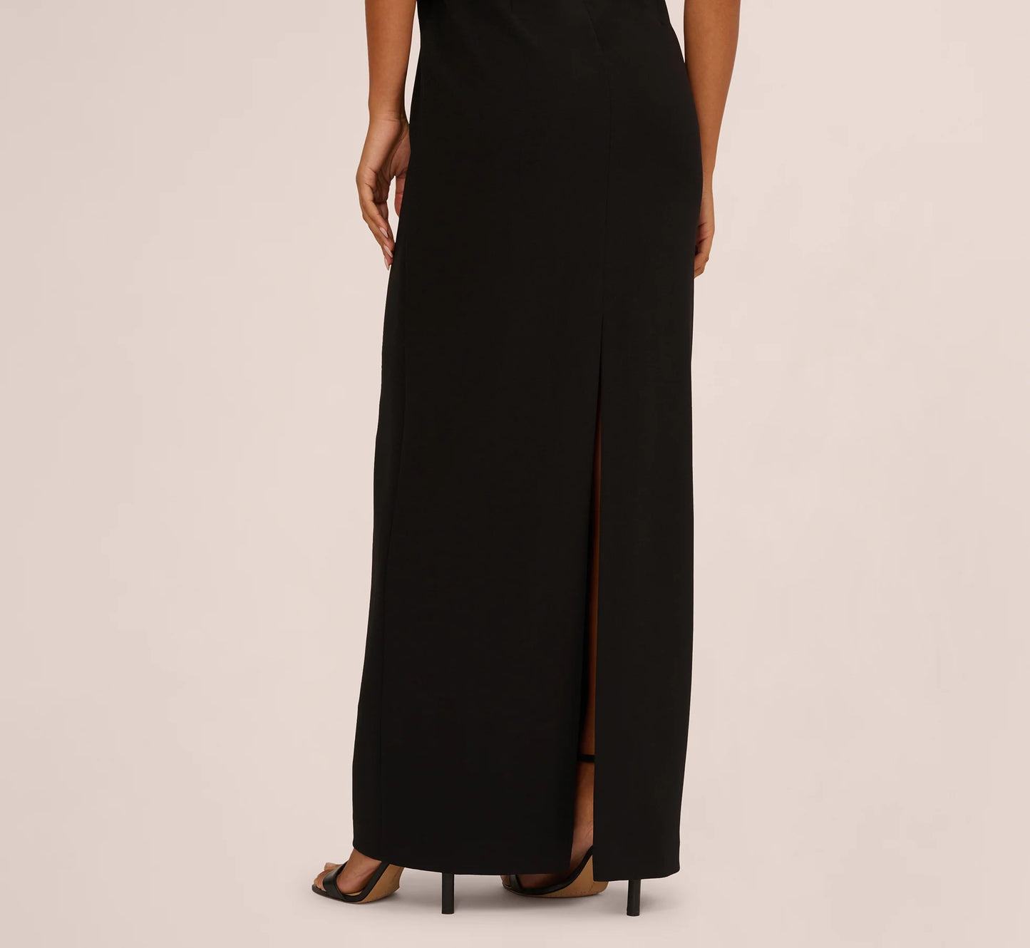 Short Sleeve Stretch Crepe Pearly Beaded Gown In Black Ivory