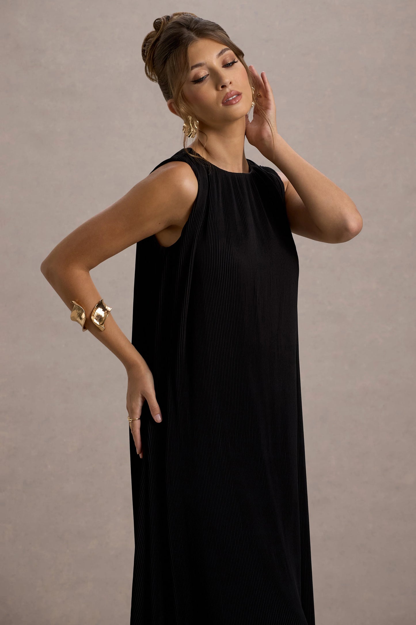 Hazelle Black Chiffon A-Line Ruffled Maxi Dress