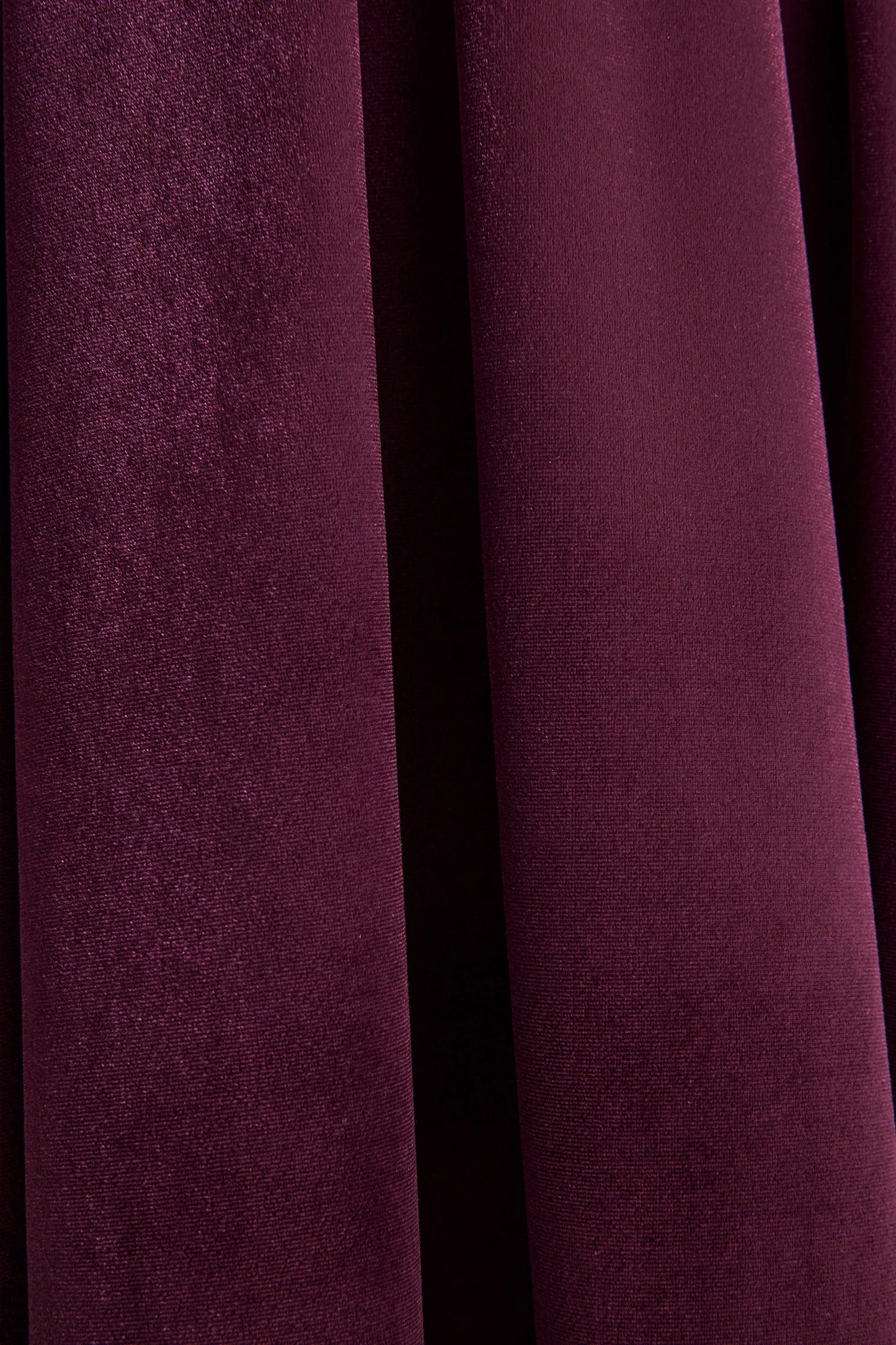 Seraphic Burgundy Velvet Puff-Sleeve Midi Dress