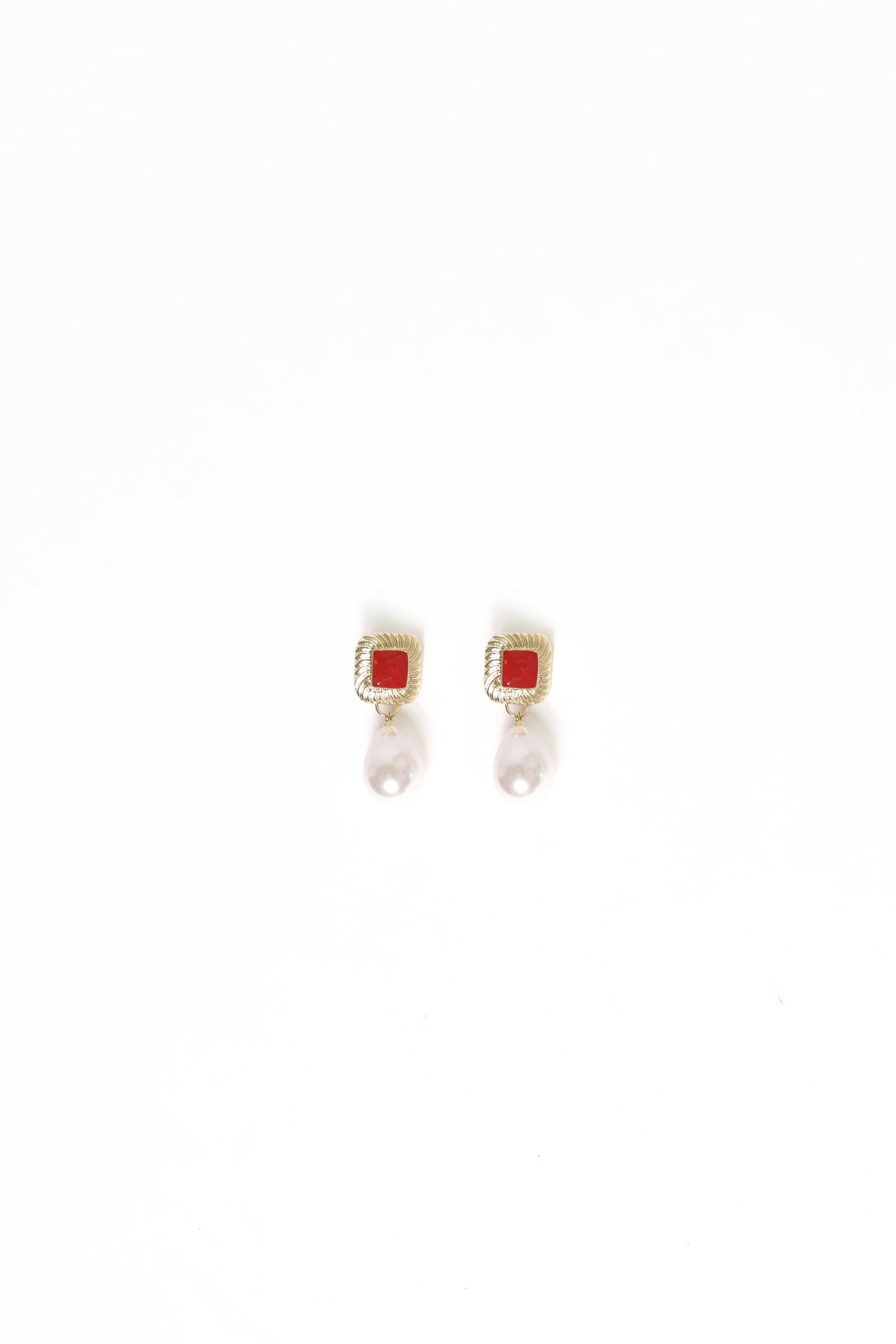 Rosalind Earrings - Gold/Pearl