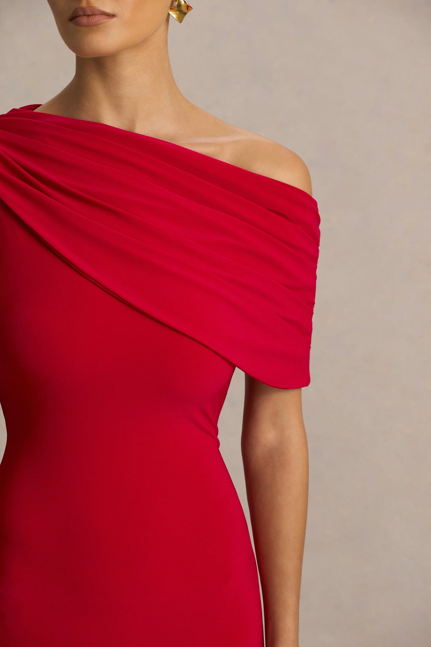 Zendaya Red Asymmetric-Neck Fishtail Maxi Dress With Sash