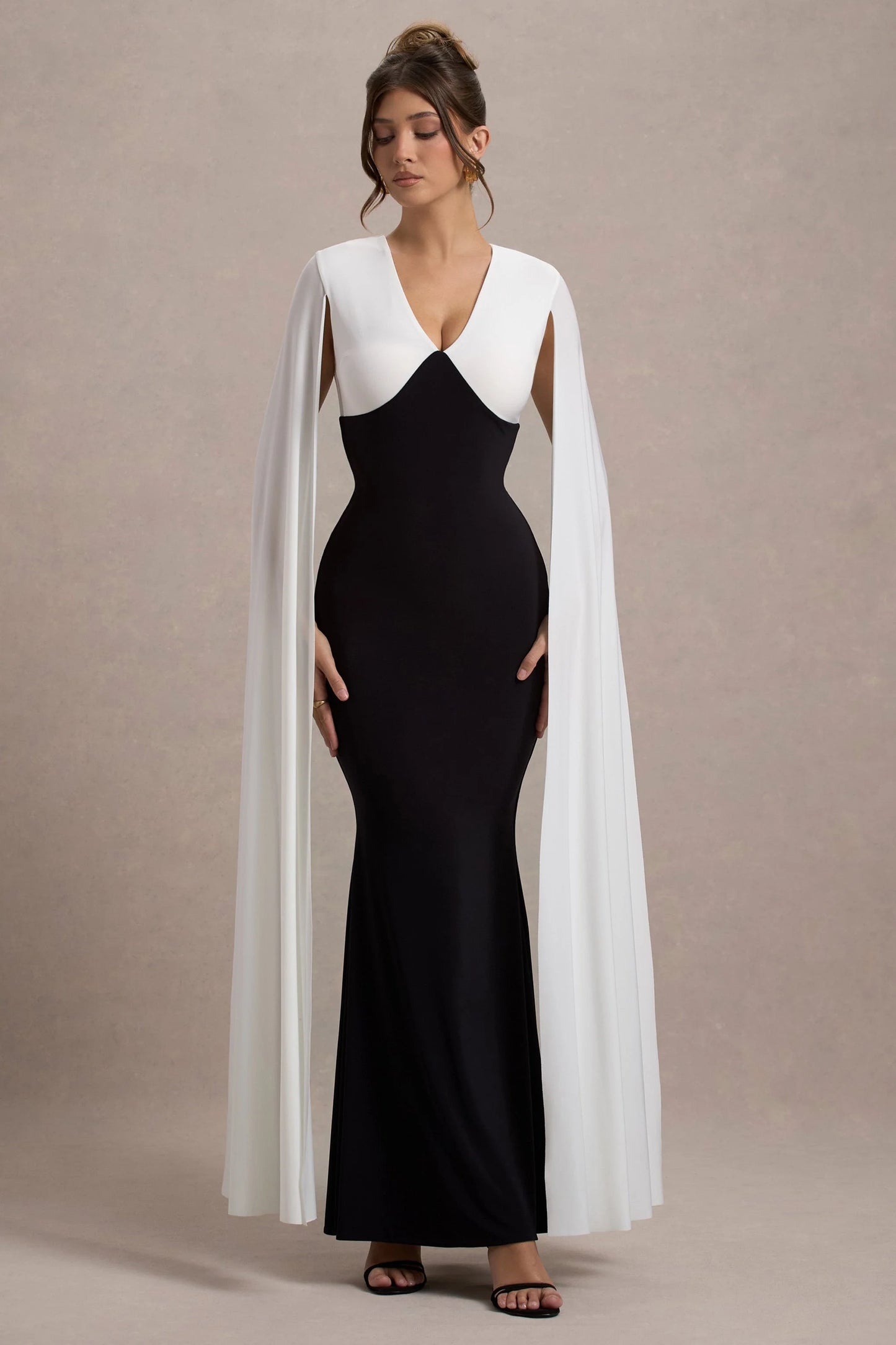 Grace Kelly Black & White Plunge-Neck Maxi Dress With Cape Sleeves