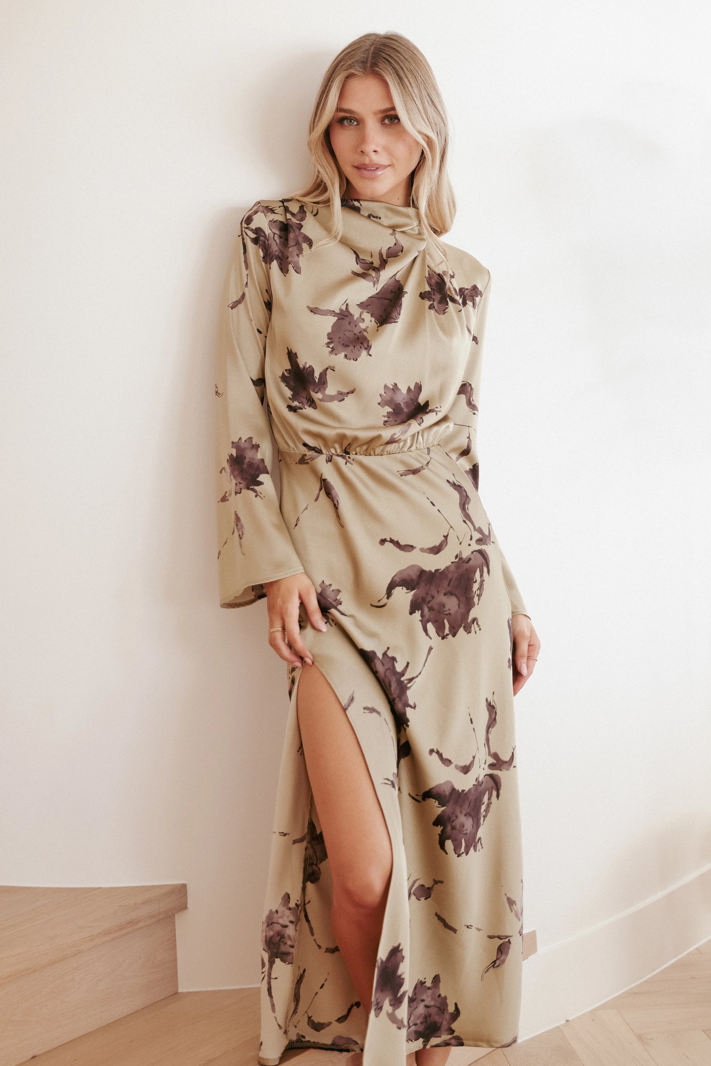 Kristyn Long Sleeve Midi Dress - Olive Floral