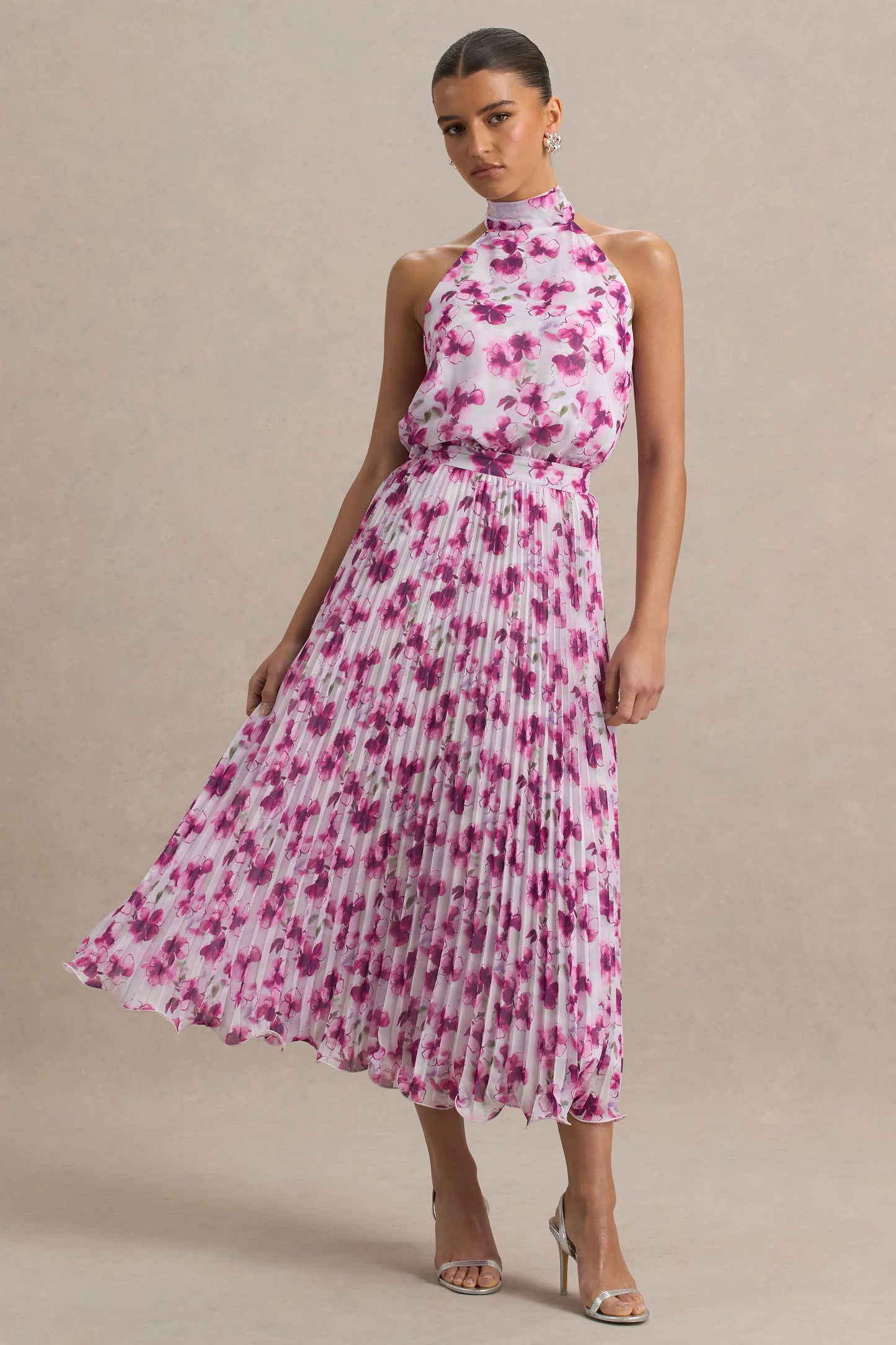 Refractive Purple Floral Print Satin Maxi Dress With Halter-Neck and Pleated Skirt