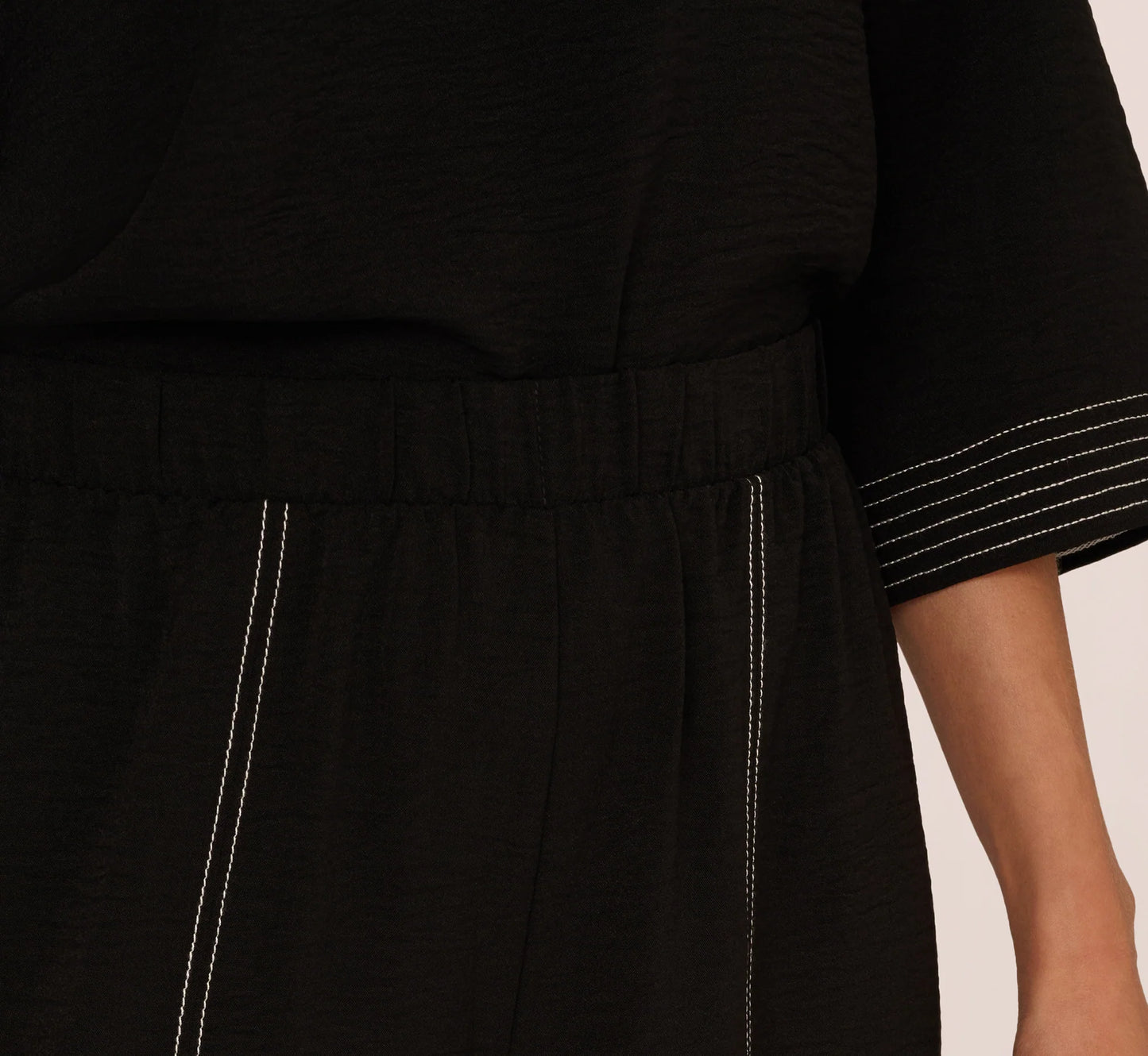 Wide Leg Contrast Stitch Pant In Black Ivory