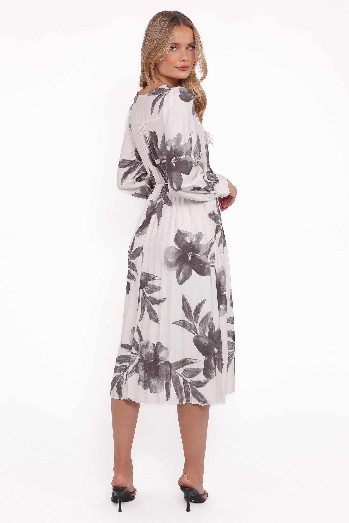 Grainne Long Sleeve Midi Dress - Black/White Floral