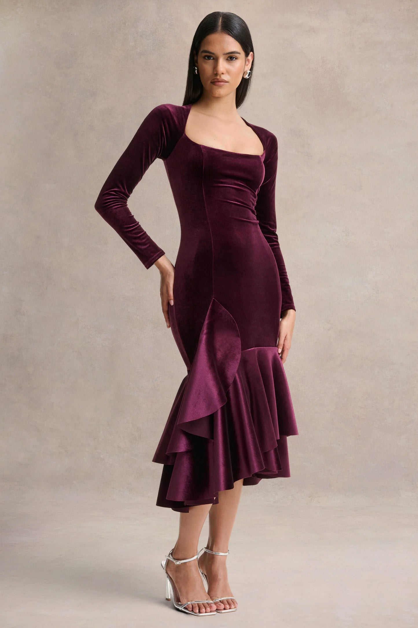Emberlyn Burgundy Velvet Scoop-Neck Fishtail Midi Dress