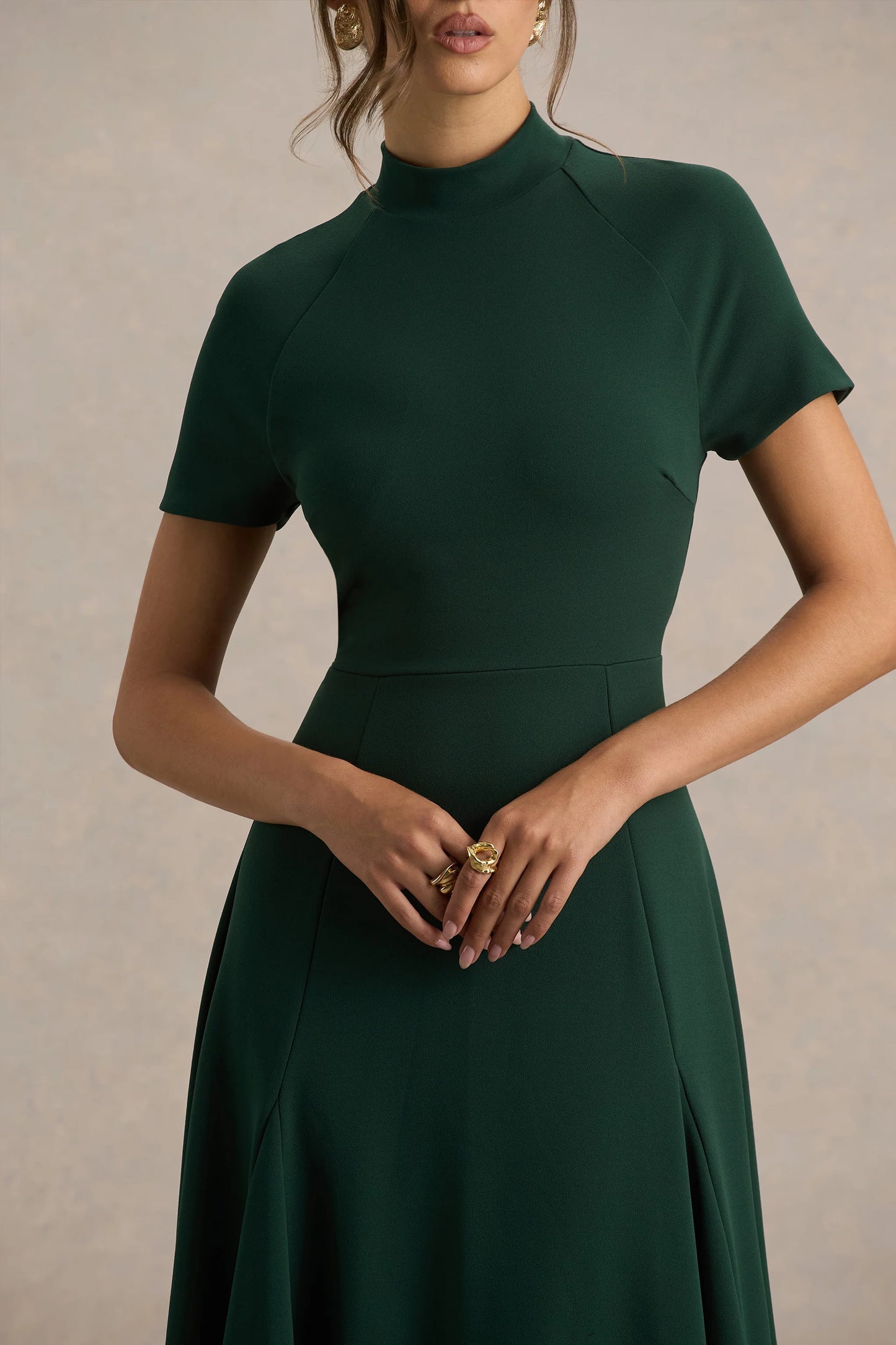 Alea Dark Green High-Neck Short-Sleeve Maxi Dress