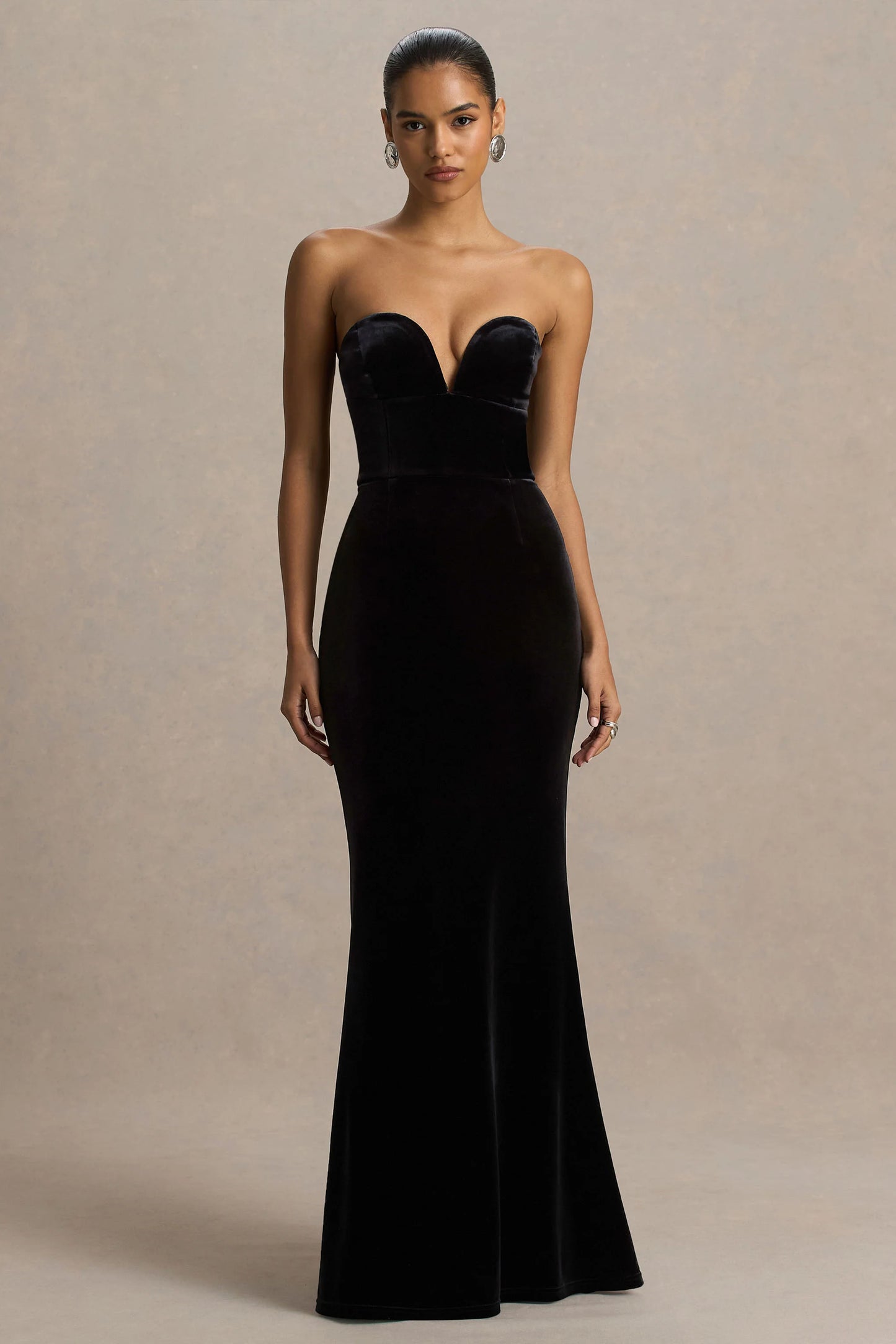 Yolanda Black Velvet Sweetheart-Neck Maxi Dress