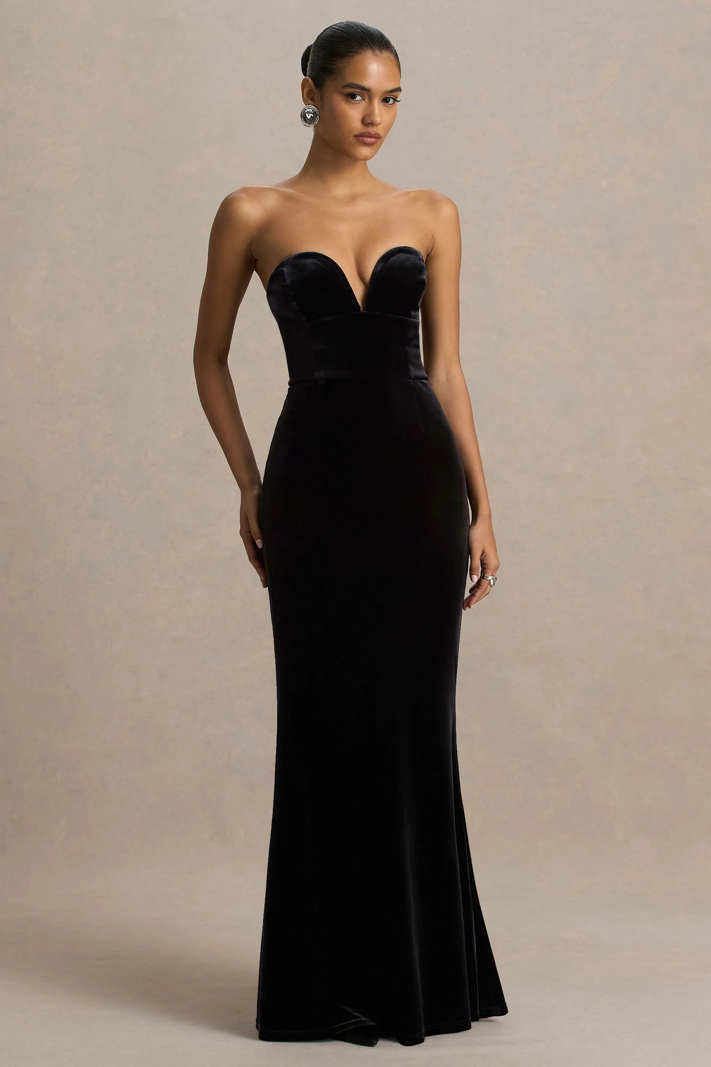 Yolanda Black Velvet Sweetheart-Neck Maxi Dress