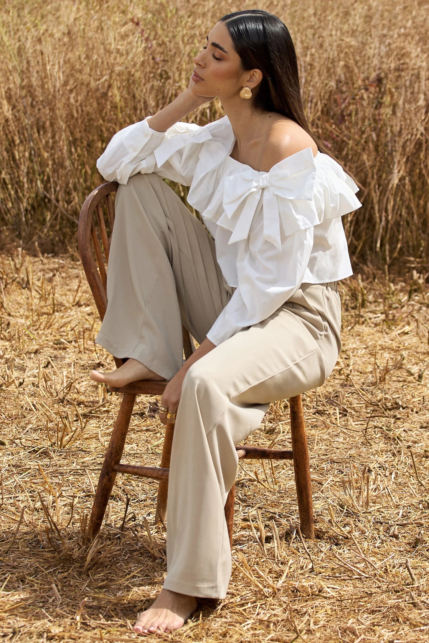 Cove White Bardot Puff-Sleeve Ruffle Top With Bows