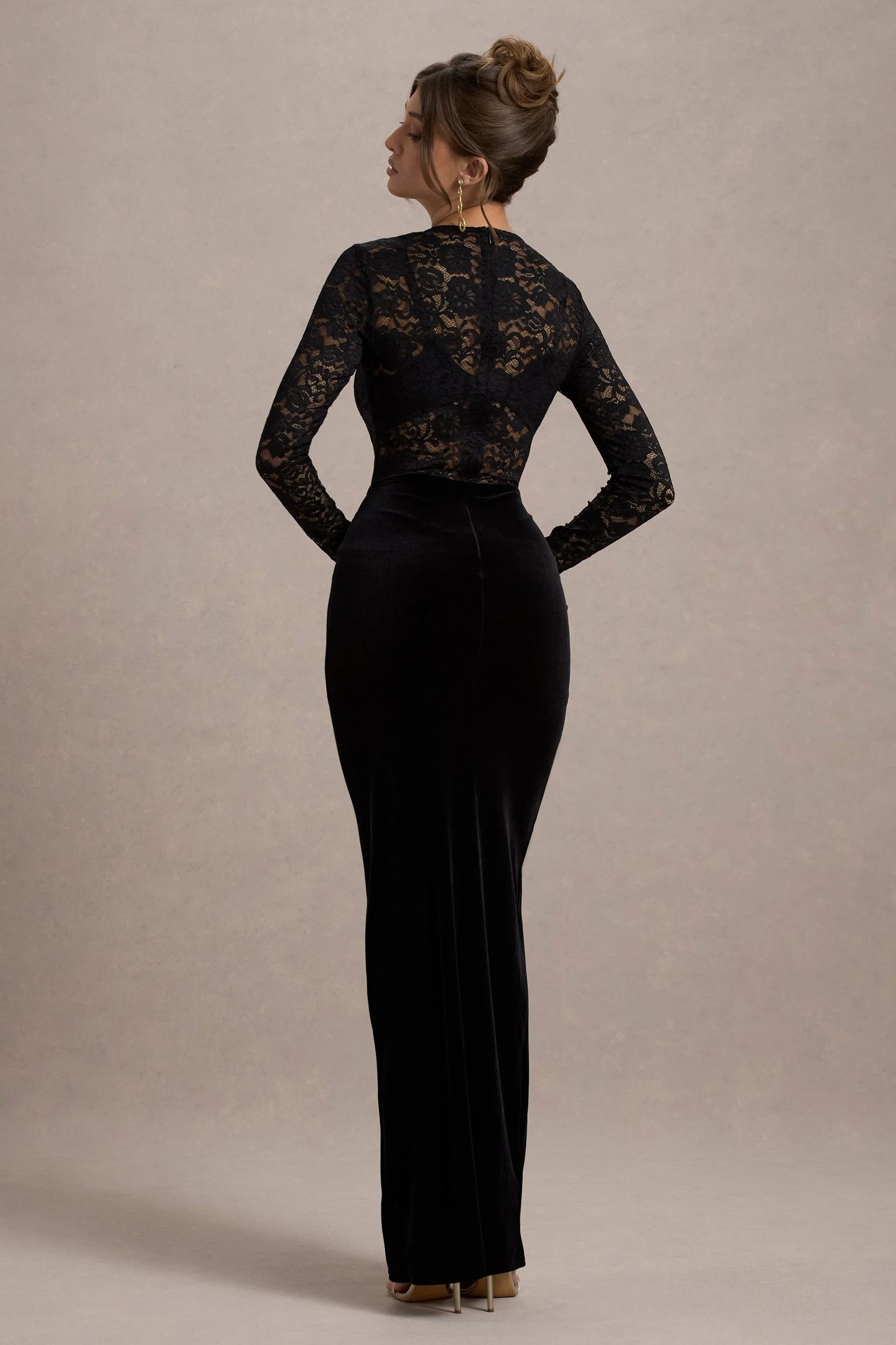 Loving Look Black Lace Long-Sleeve Twisted Split Maxi Dress