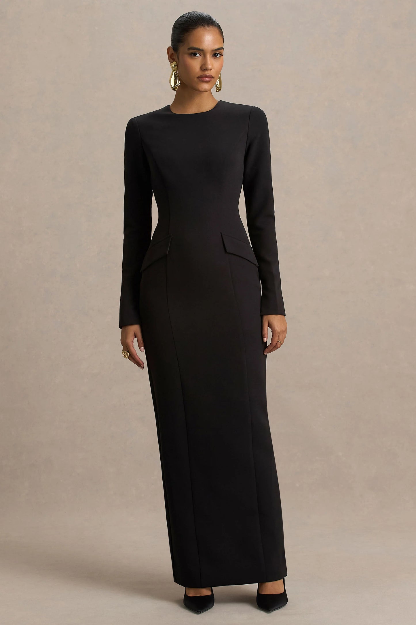 Vaila Black Crew-Neck Maxi Dress