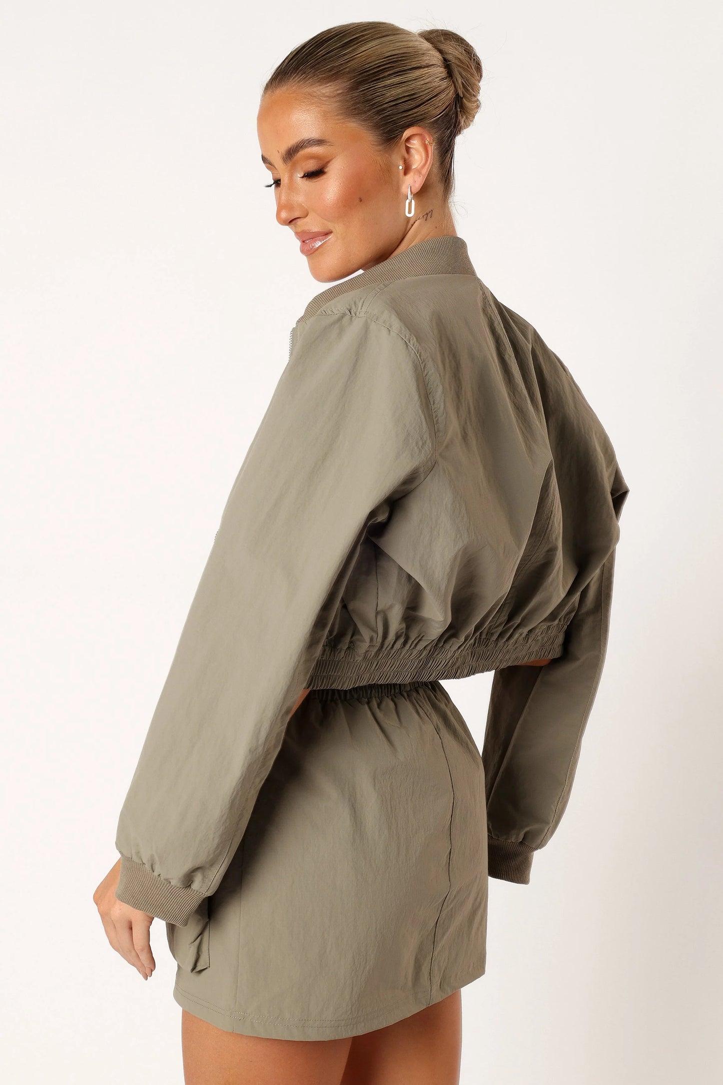 Freddie Two Piece Set - Light Olive
