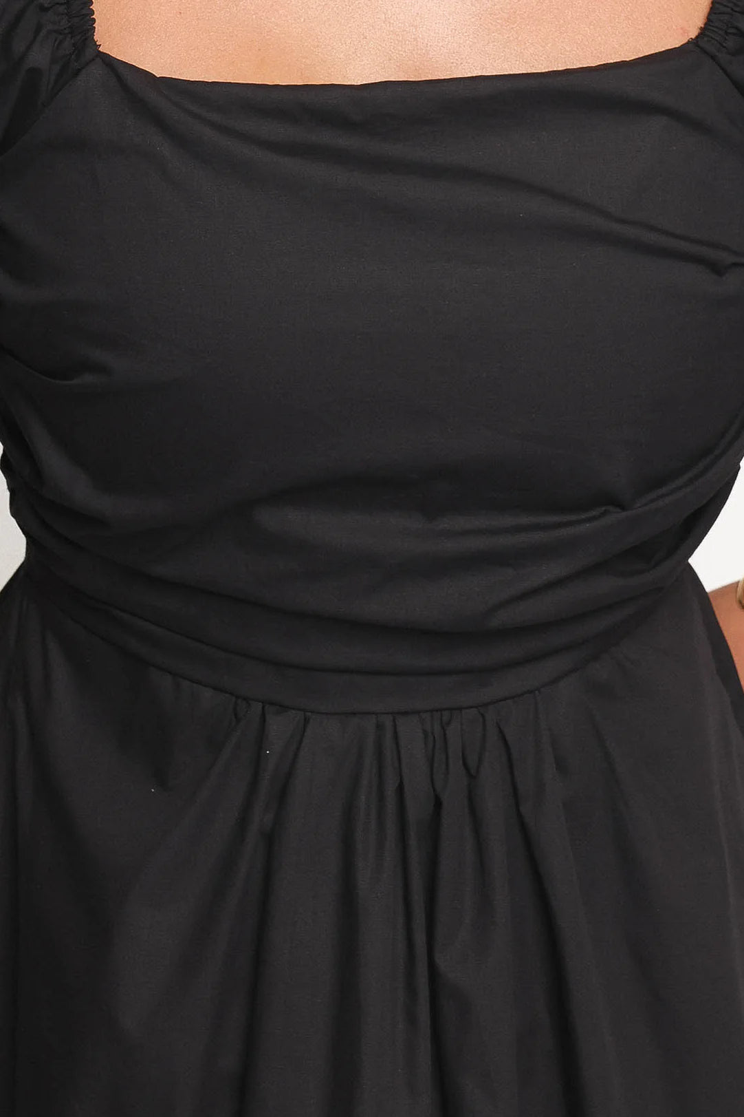 Clo Puff Sleeve Midi Dress - Black