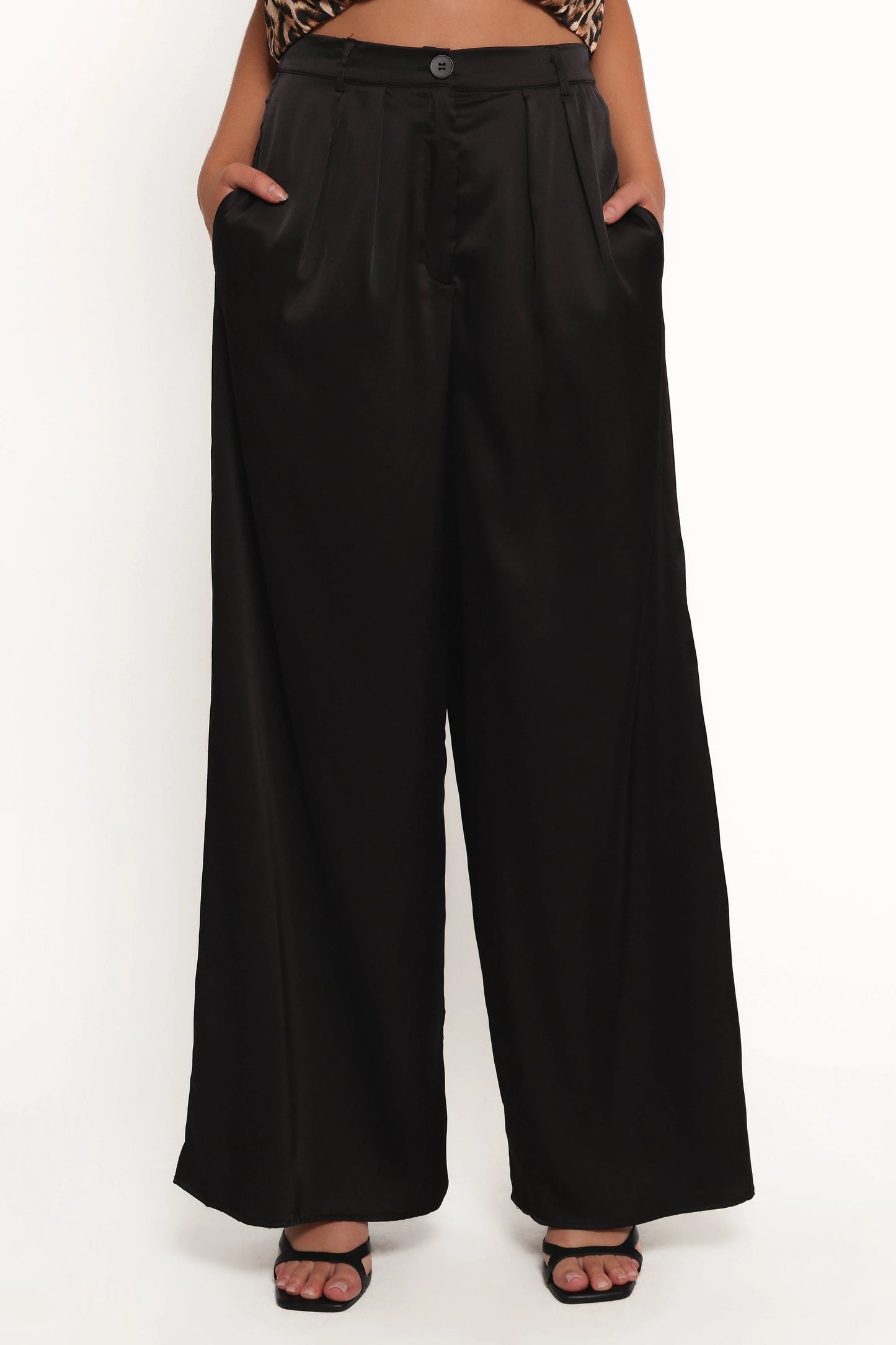 Harlow Two Piece Set - Tan Black