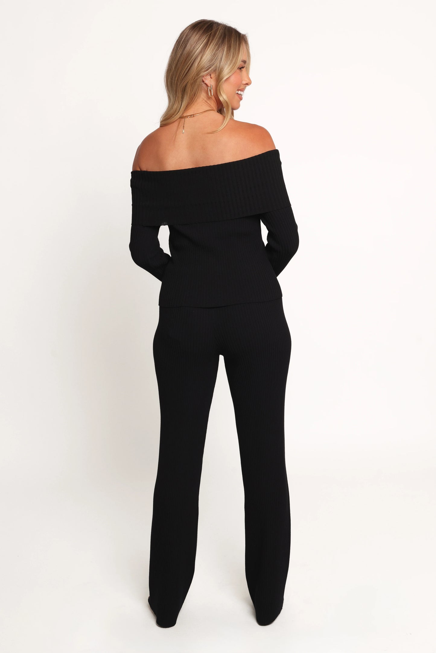 Gindie Ribbed Knit Off The Shoulder Pant Set - Black