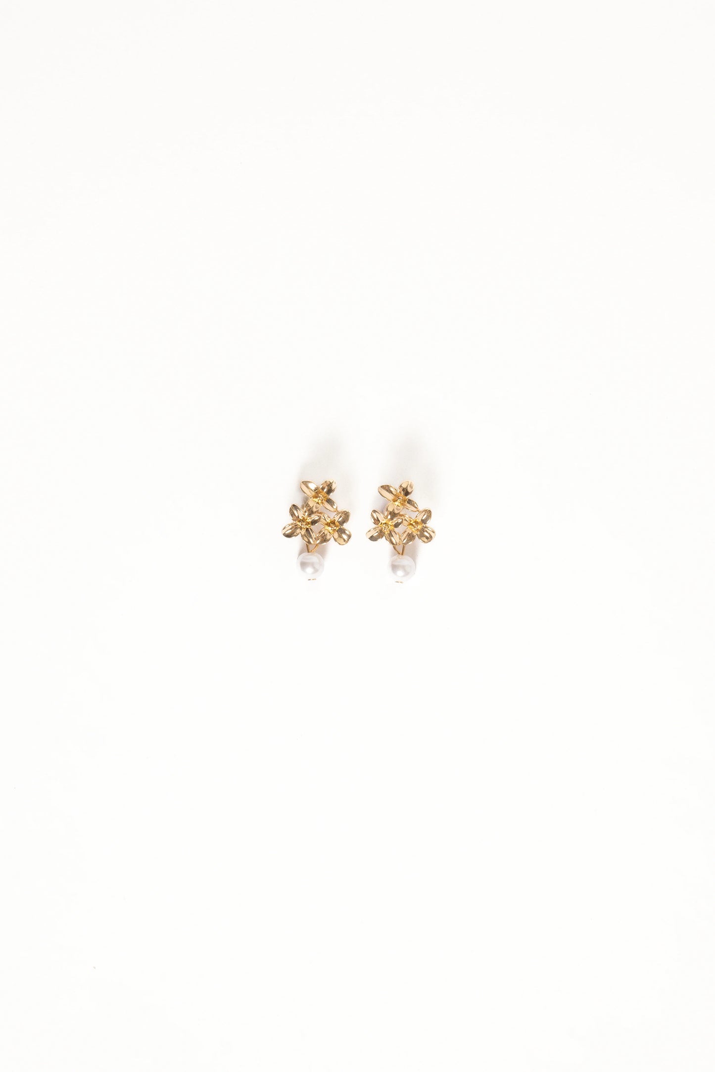 Amani Earrings - Gold/Pearl