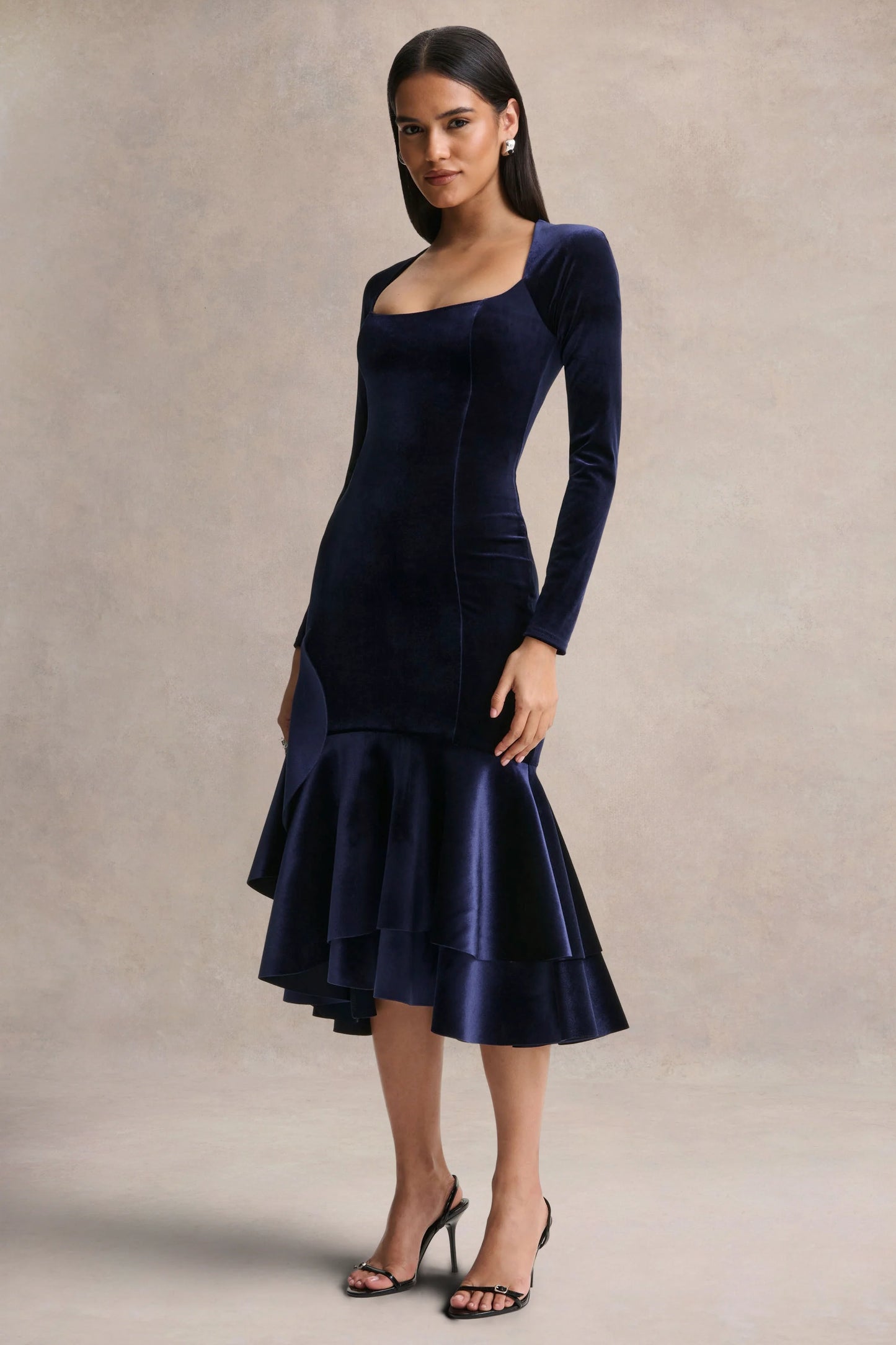 Emberlyn Navy Velvet Scoop-Neck Fishtail Midi Dress