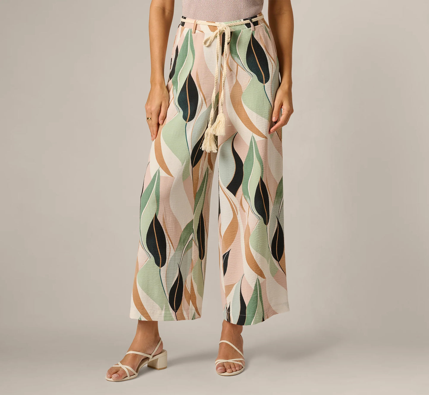 Rope Belt Floral Printed Wide Leg Pant In Seafoam Flowing Leaf