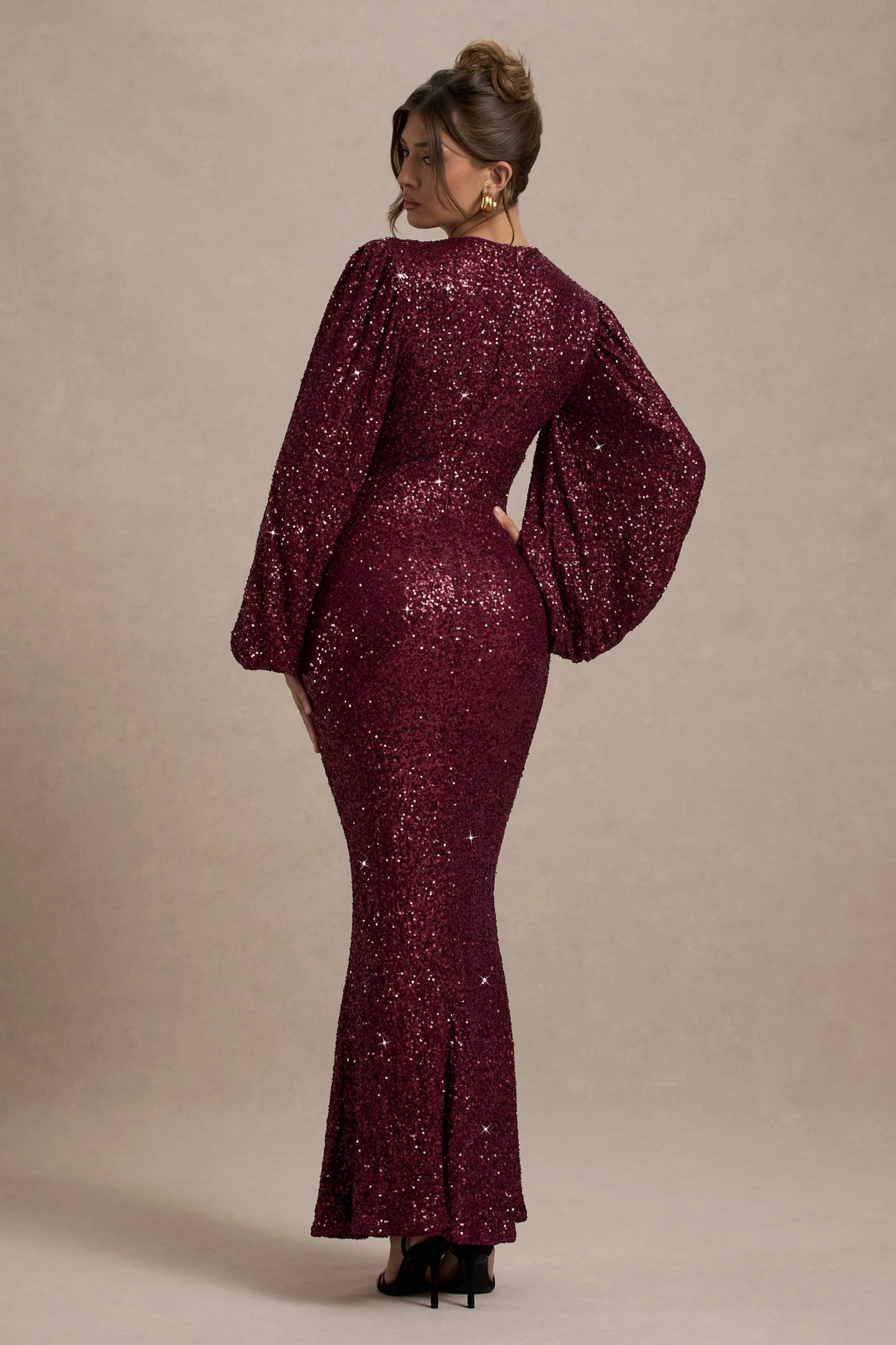 Kaelin Berry Sequin Plunge-Neck Maxi Dress