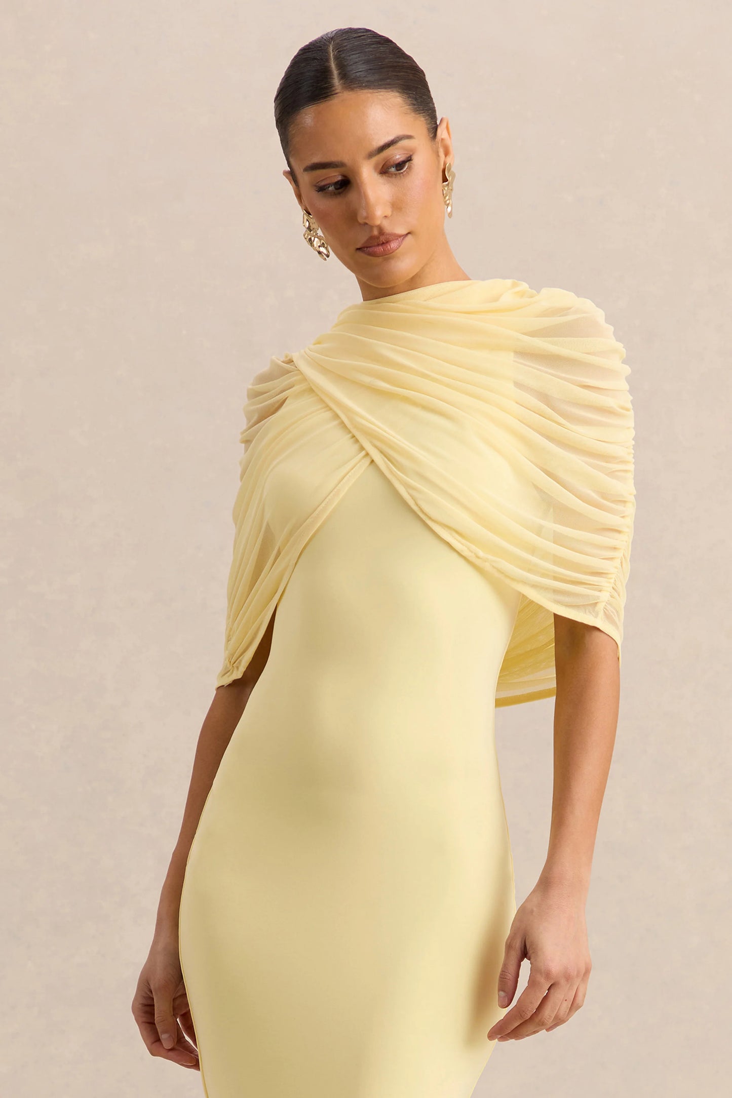 Magoria Lemon Mesh Round-Neck Cape