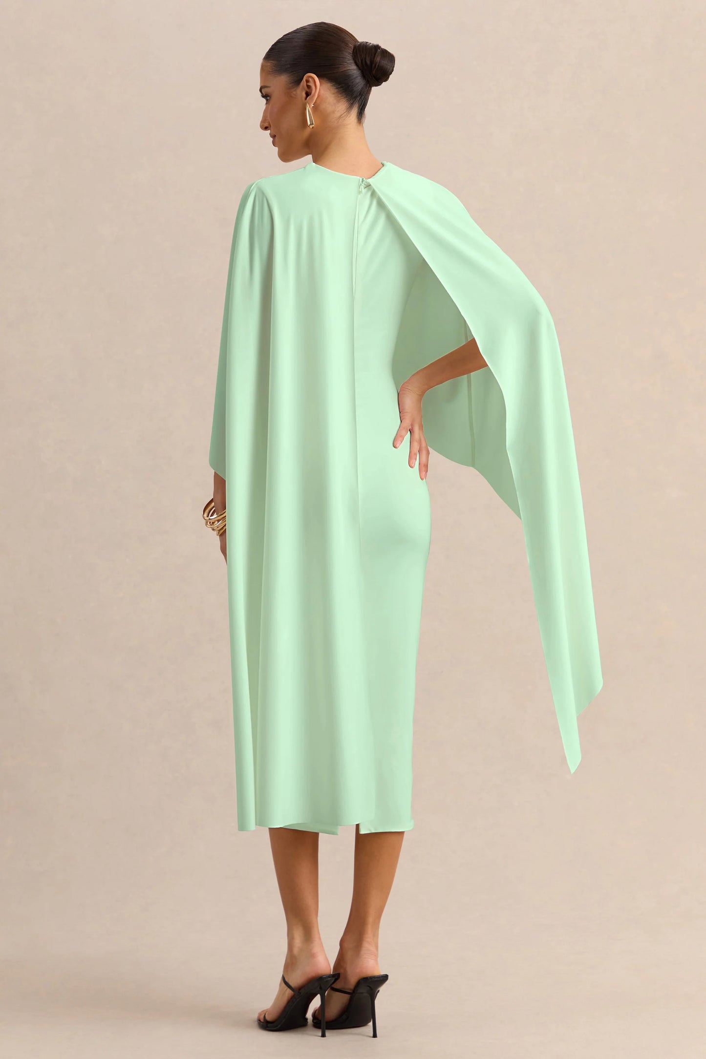 Luxalyn Green Round-Neck Midi Dress With Cape-Detail