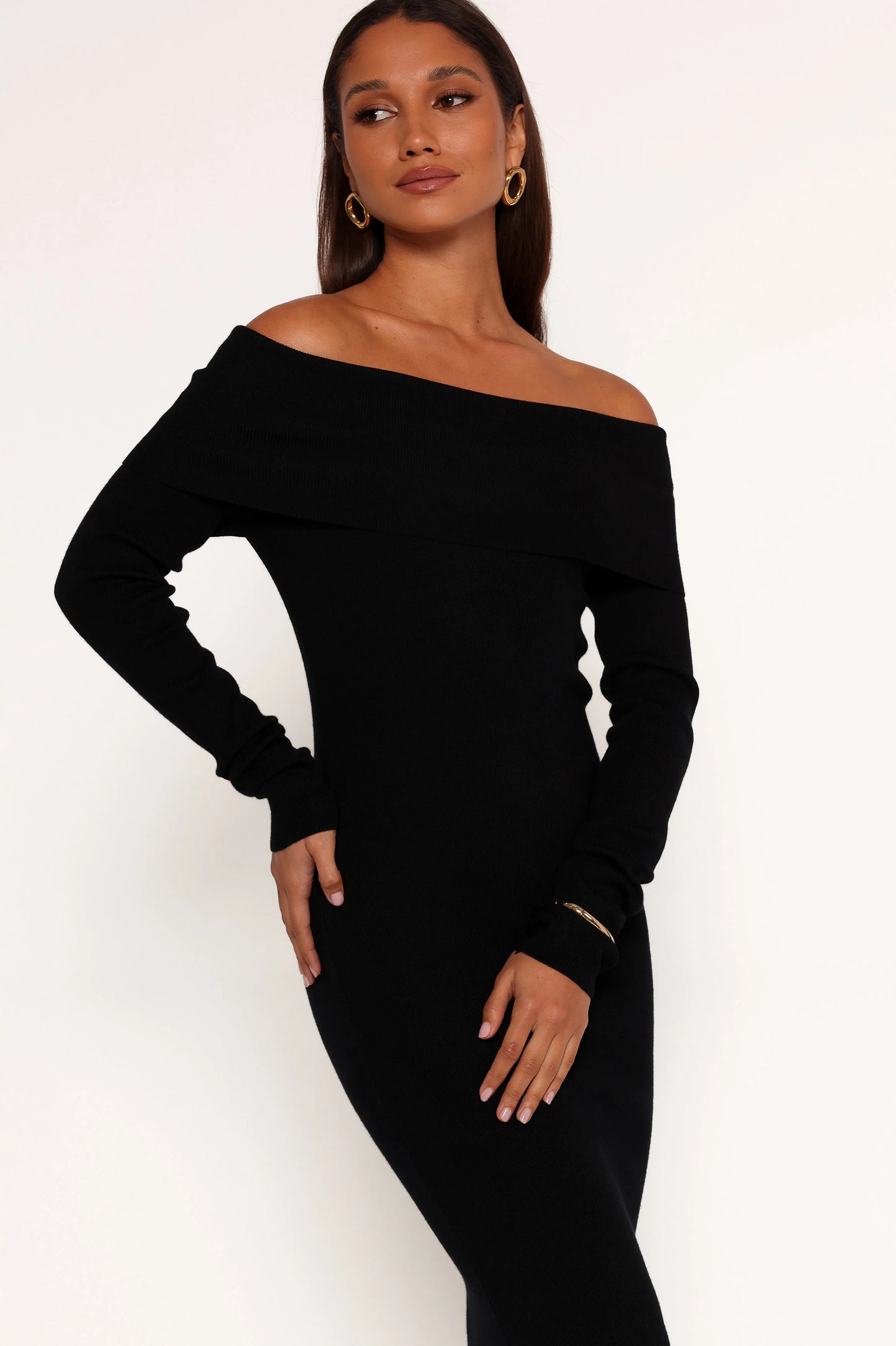 Archie Off the Shoulder Midi Dress - Black